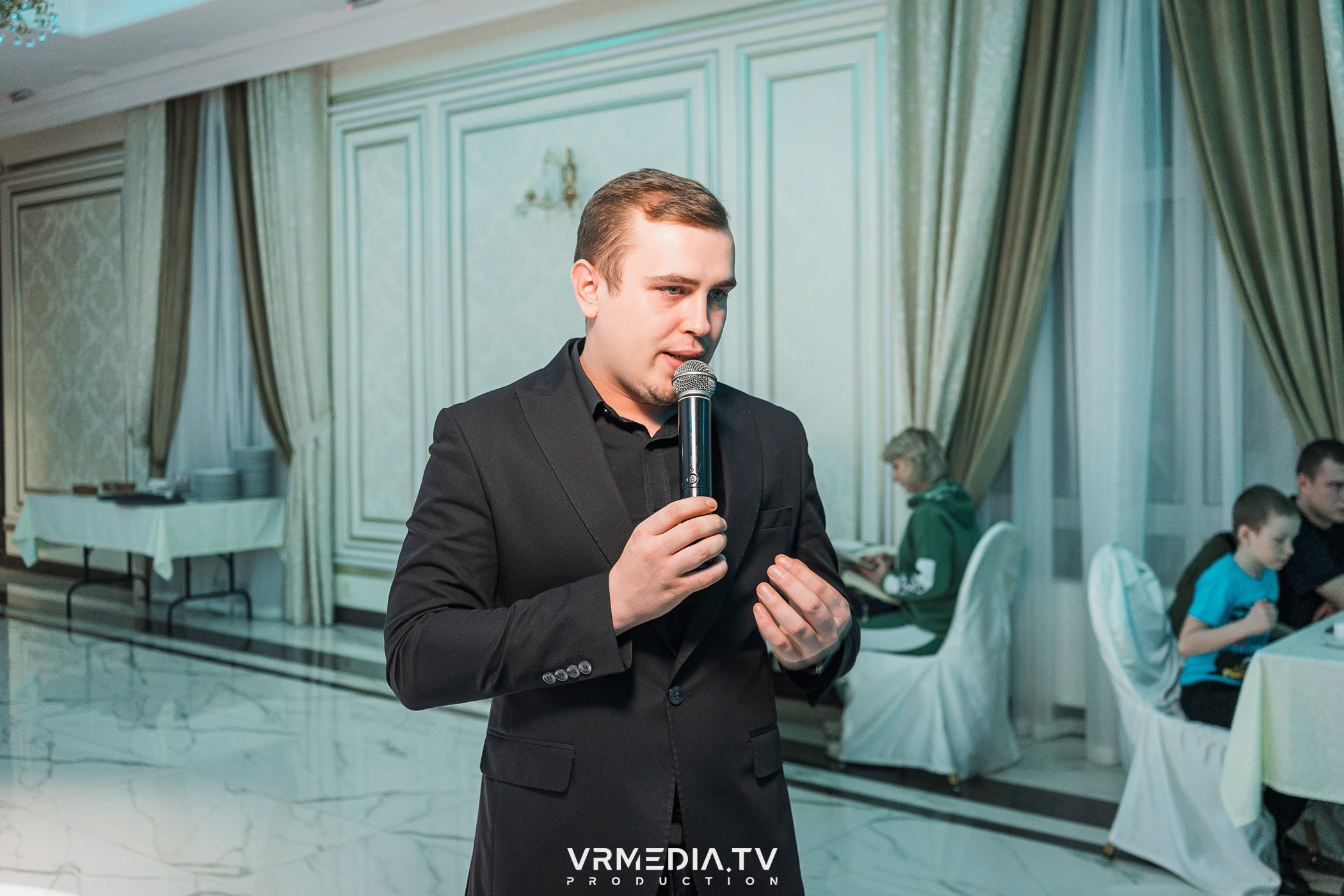 Выходные в ресторане «Лазурный берег»