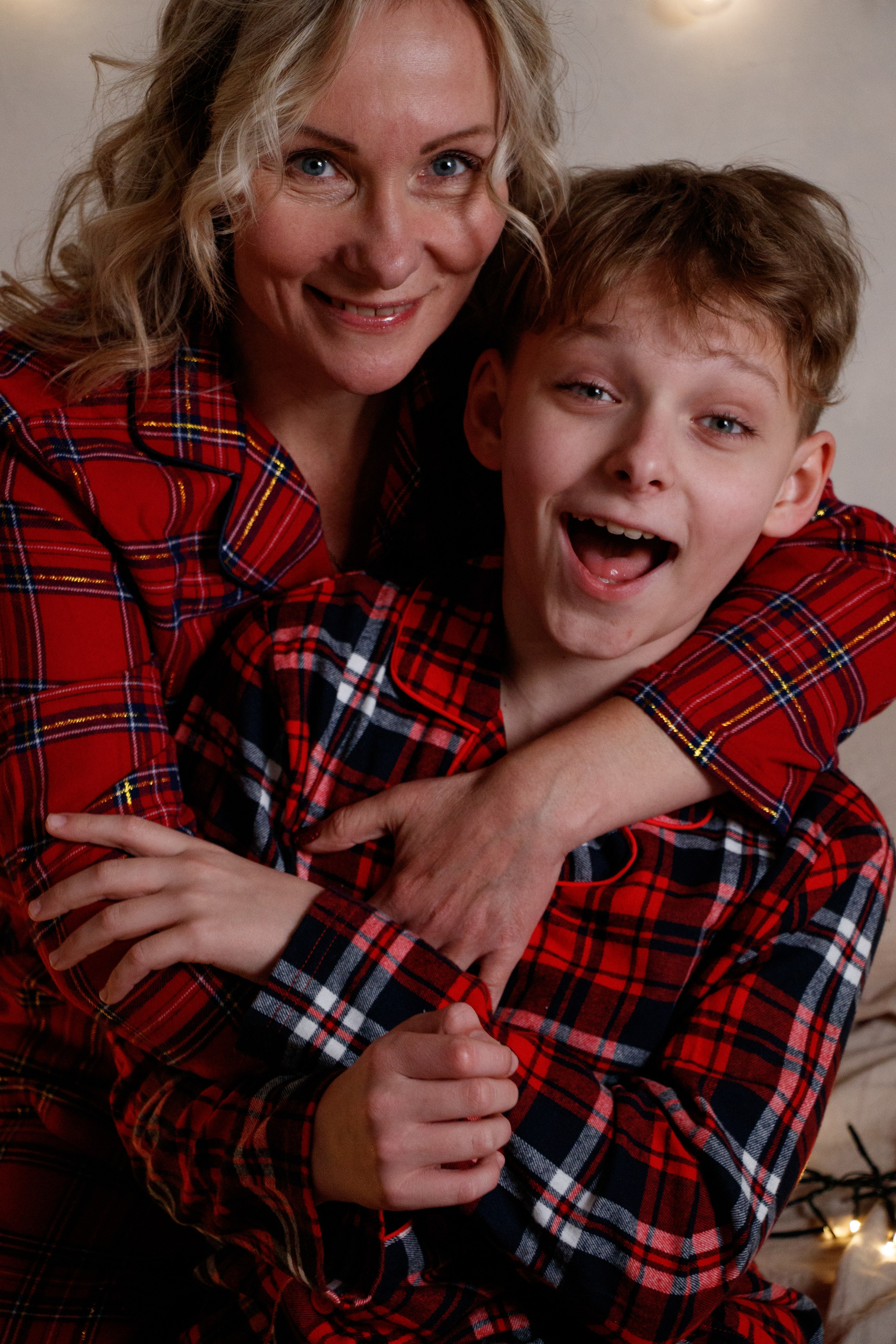 Семейная фотосессия в студии. Фотограф и ретушер в Ростове-на-Дону Вика Каен