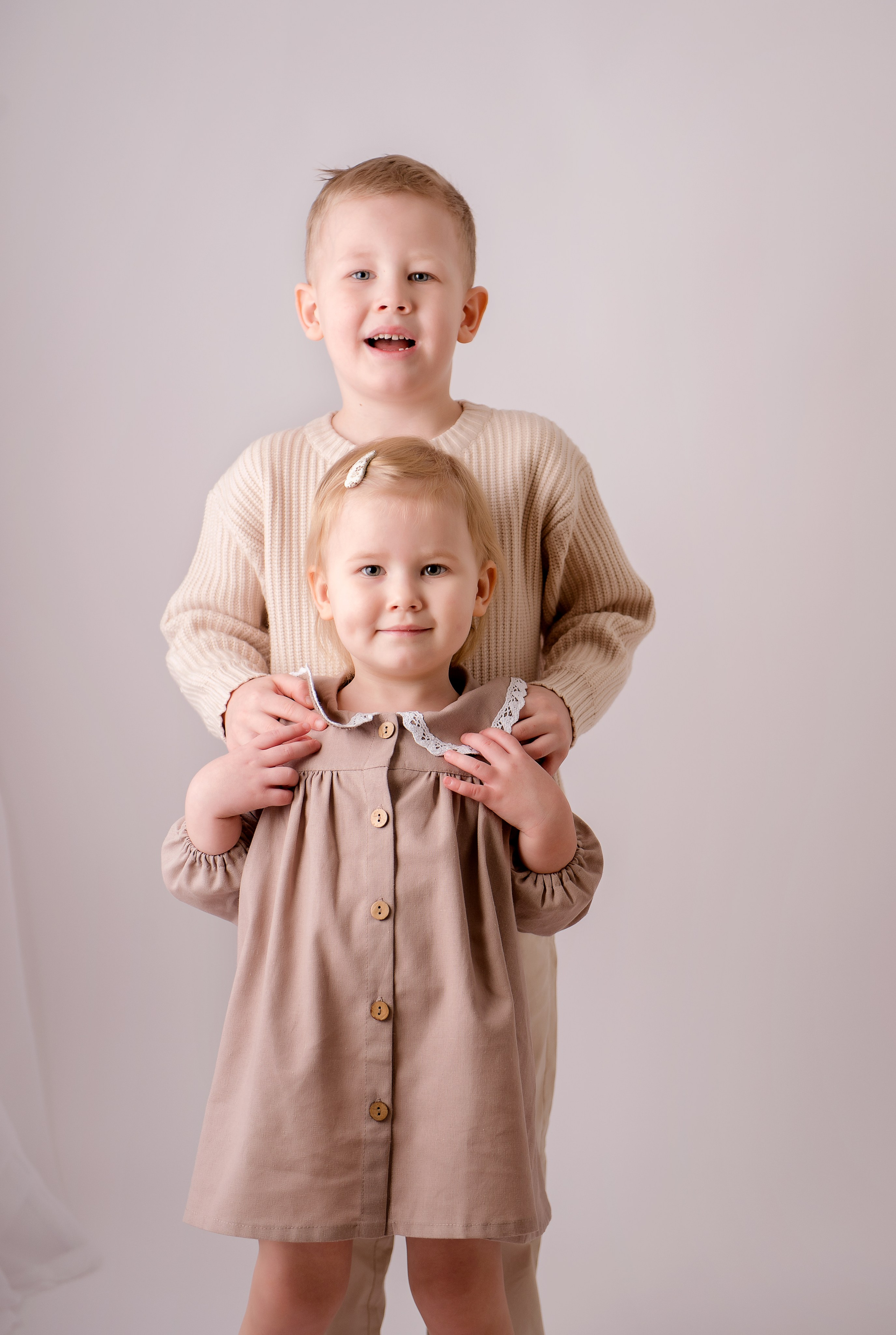 Гоша и Ариша. Детский фотограф в Долгопрудном и Москве