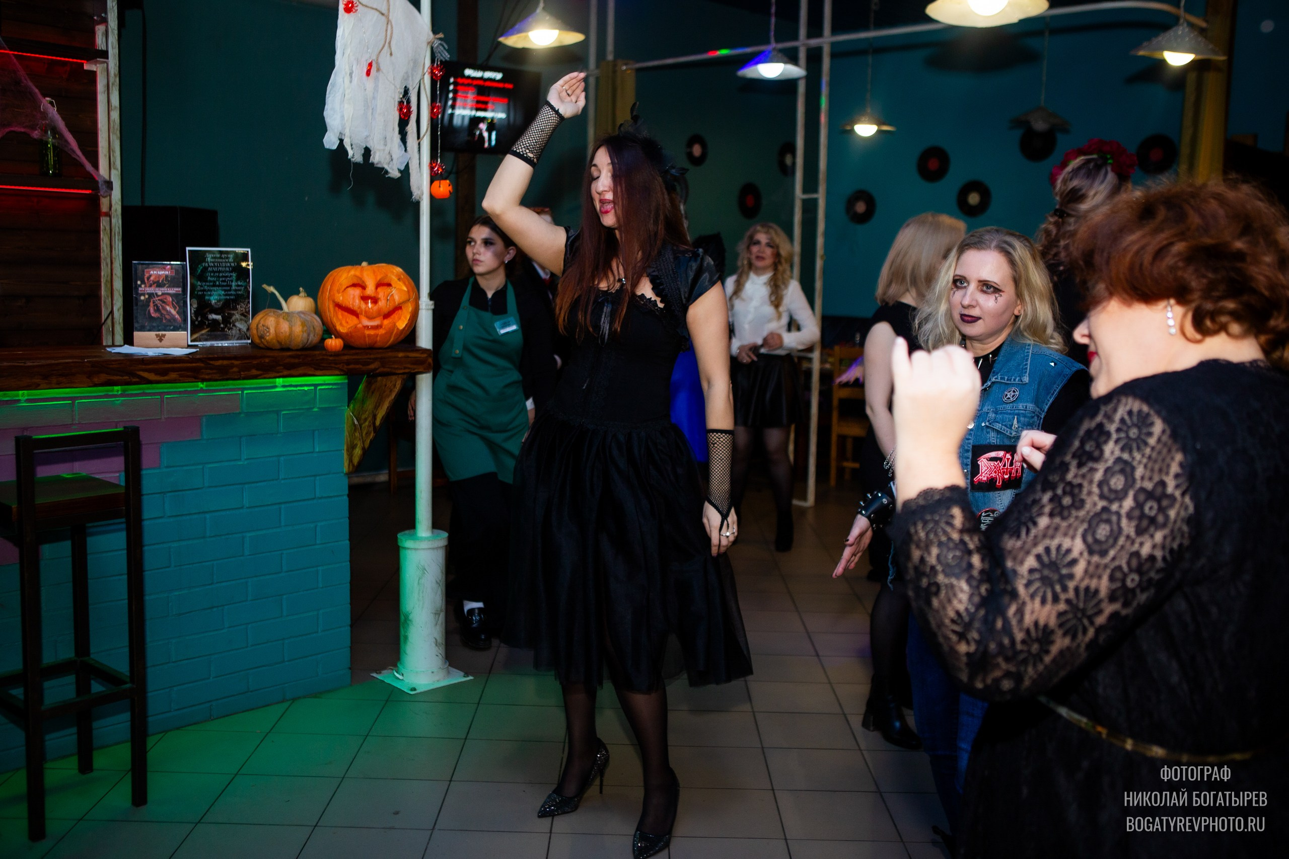 Вечеринка — Карнавал страха. Профессиональный фотограф в Мценске и Орловской области