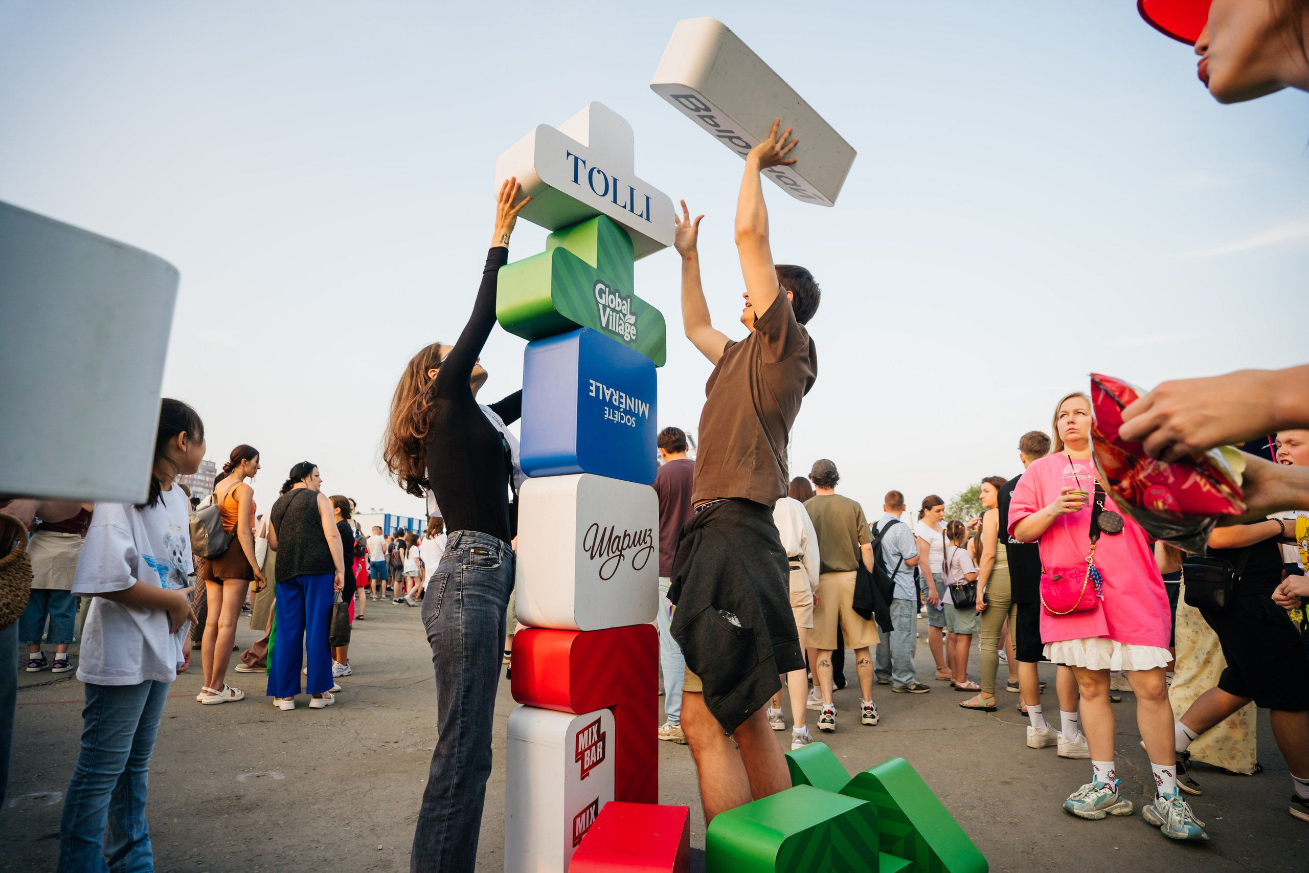 Пятерочка на VK фесте. Видеограф и Фотограф в Челябинске Ксения и Владимир Рюмины