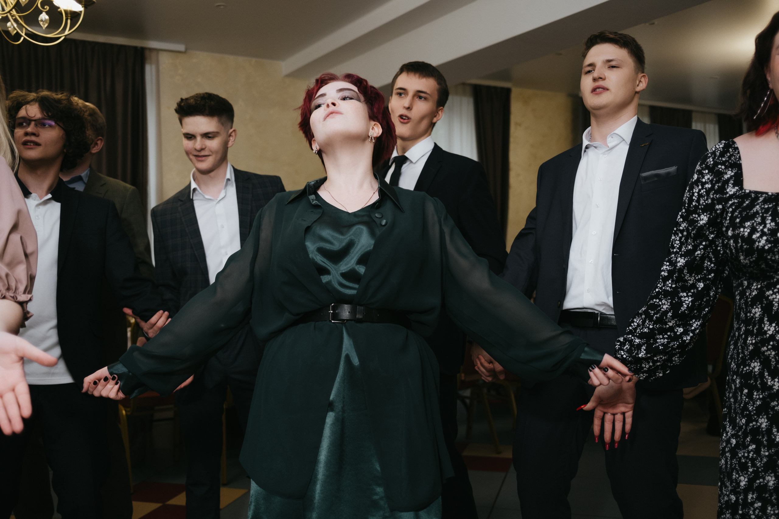 Выпускной 11 класс школы № 30. Свадебный и репортажной фотограф Денис Ожигин в Краснодаре и Краснодарском крае