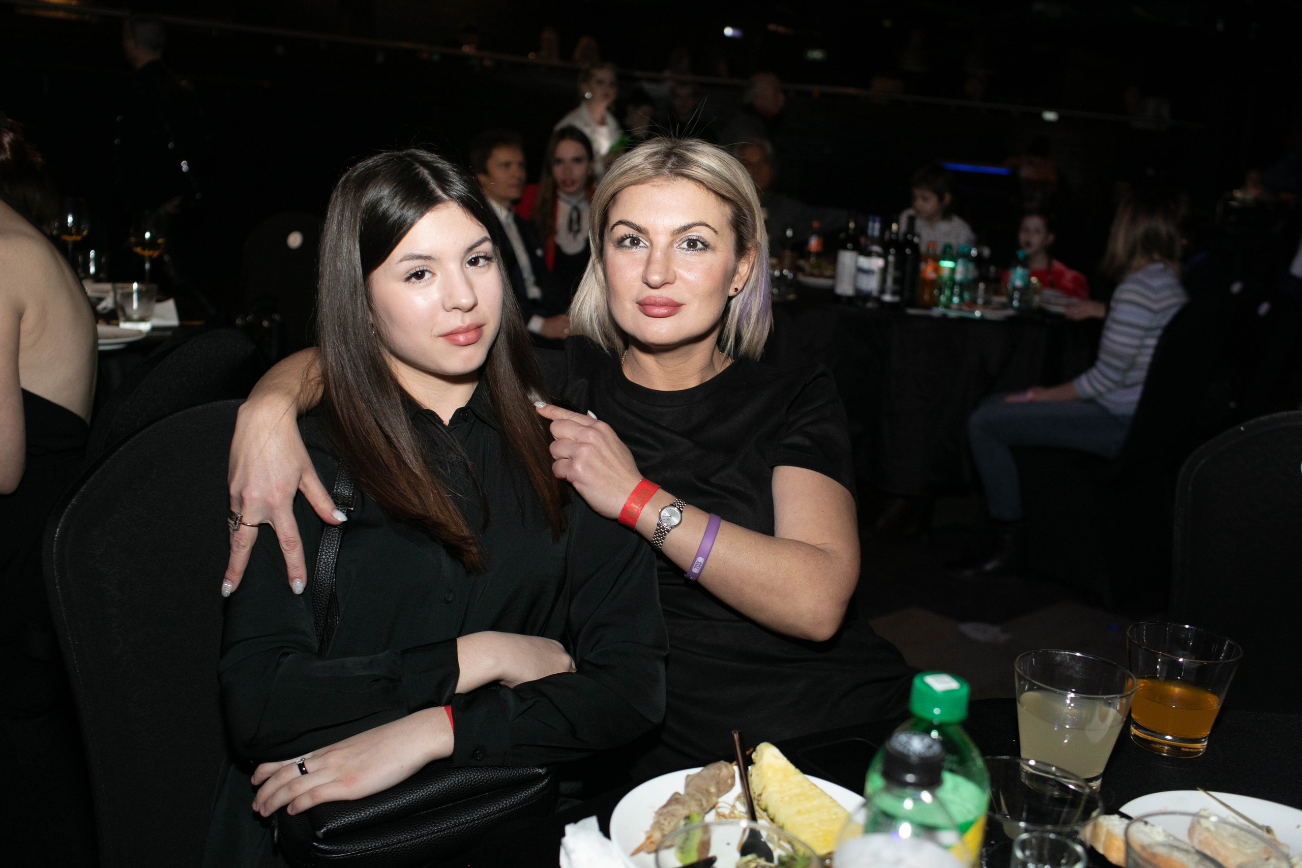 ММTV новый год 2024. Art photographer Nino