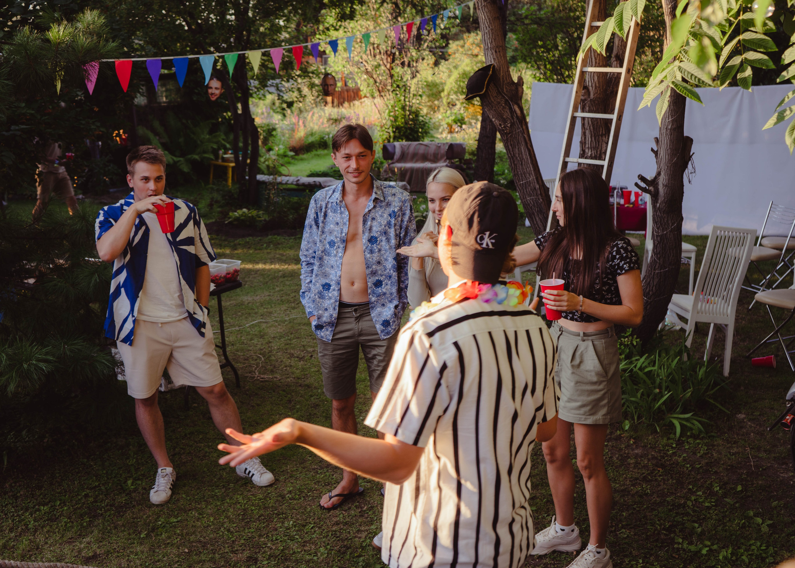 Гавайская вечеринка. Кир Анисин. Режиссер & фотограф