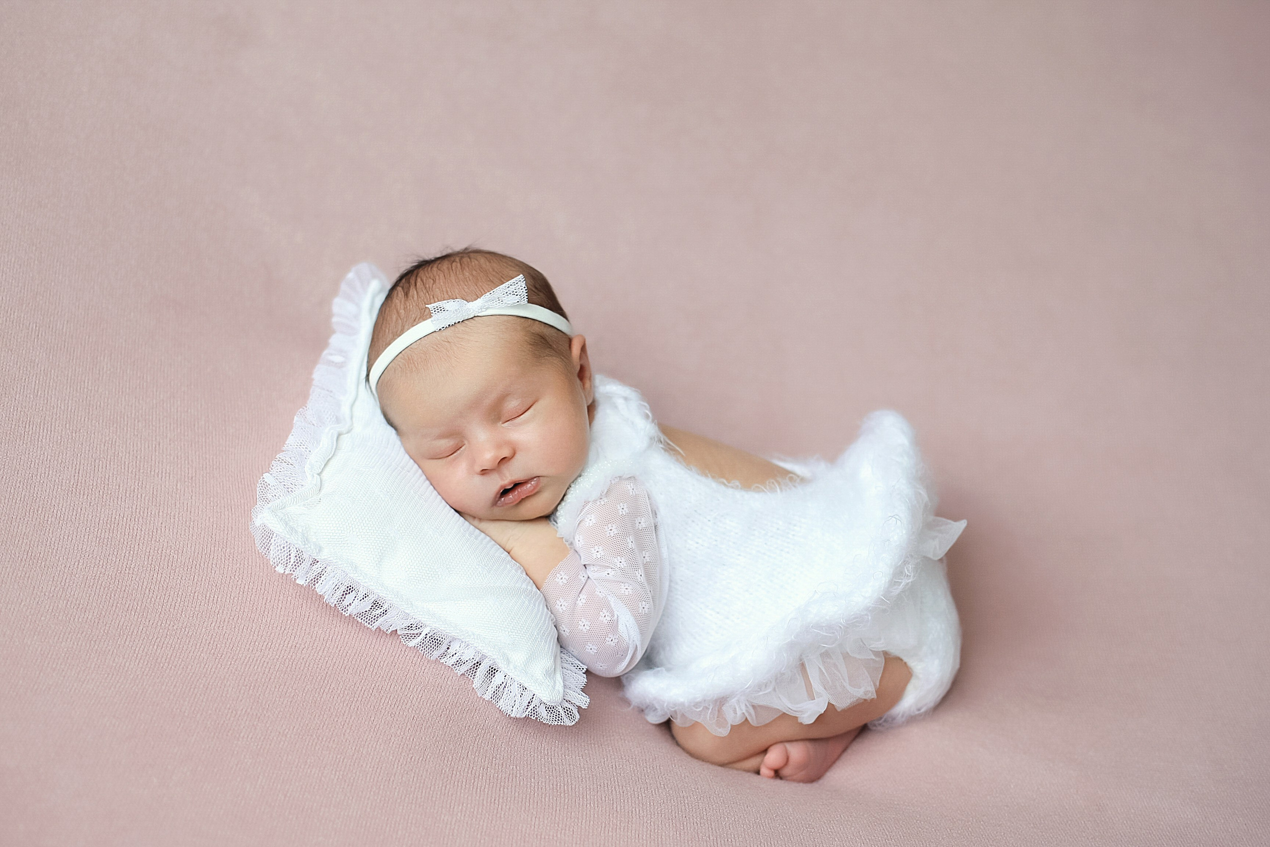Фотосессия новорожденных в Брянске. Фотограф новорожденных в Брянске Анжелика Прохоренкова