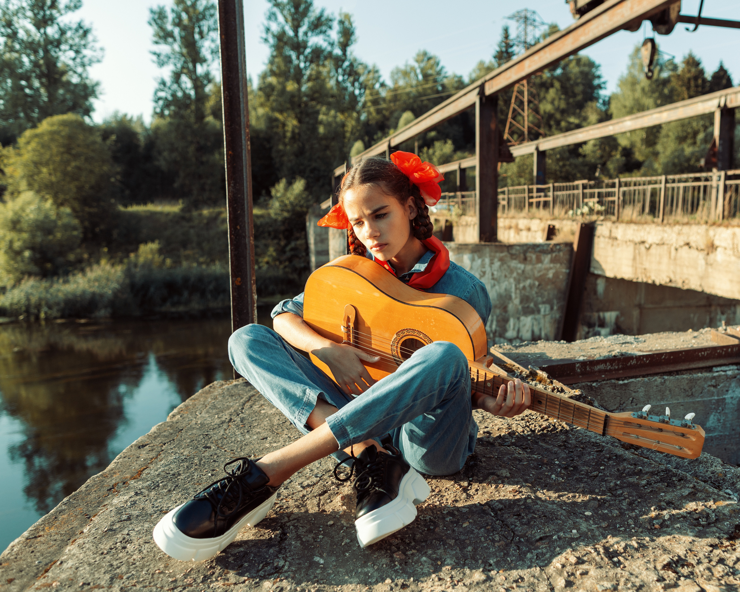 Закат на заброшенной ГЭС. Актерское и модельное портфолио. Фотограф в Москве Екатерина Коломеец