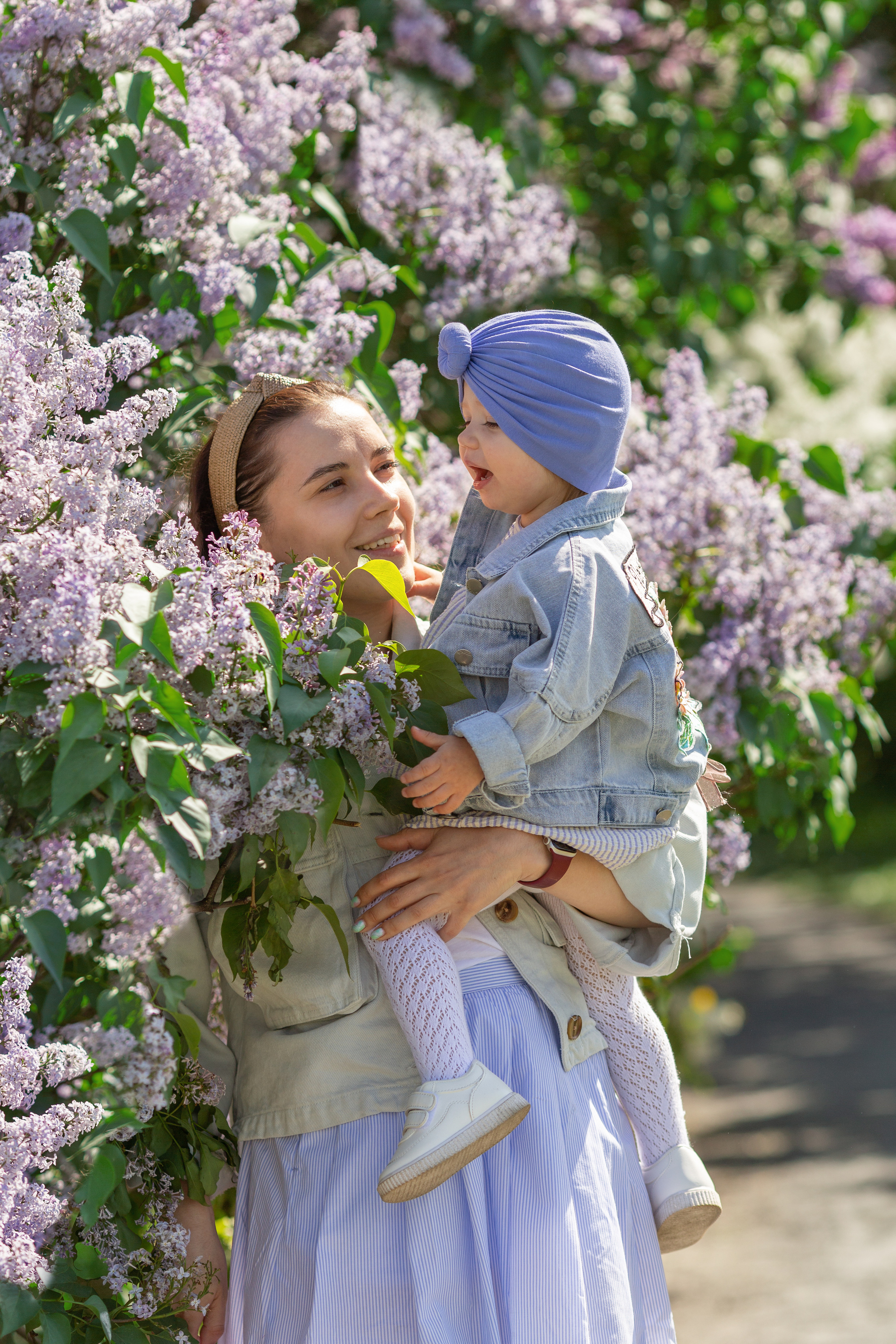 Олеся и Маша в Сиреневом саду. Актерское и модельное портфолио. Фотограф в Москве Екатерина Коломеец