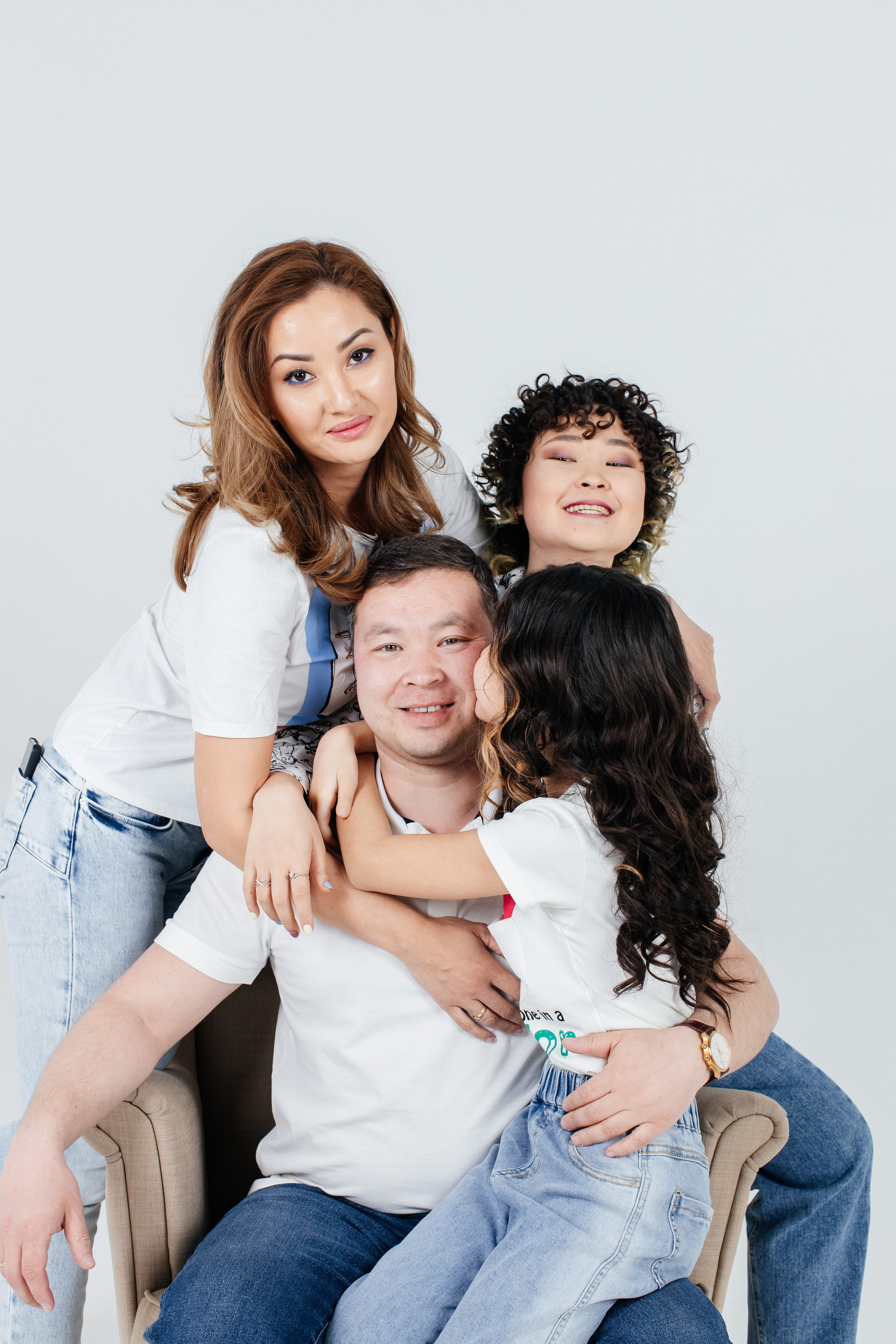 Family Photostudio. Профессиональный фотограф в городе Астана/Алматы Даурен Сембаев