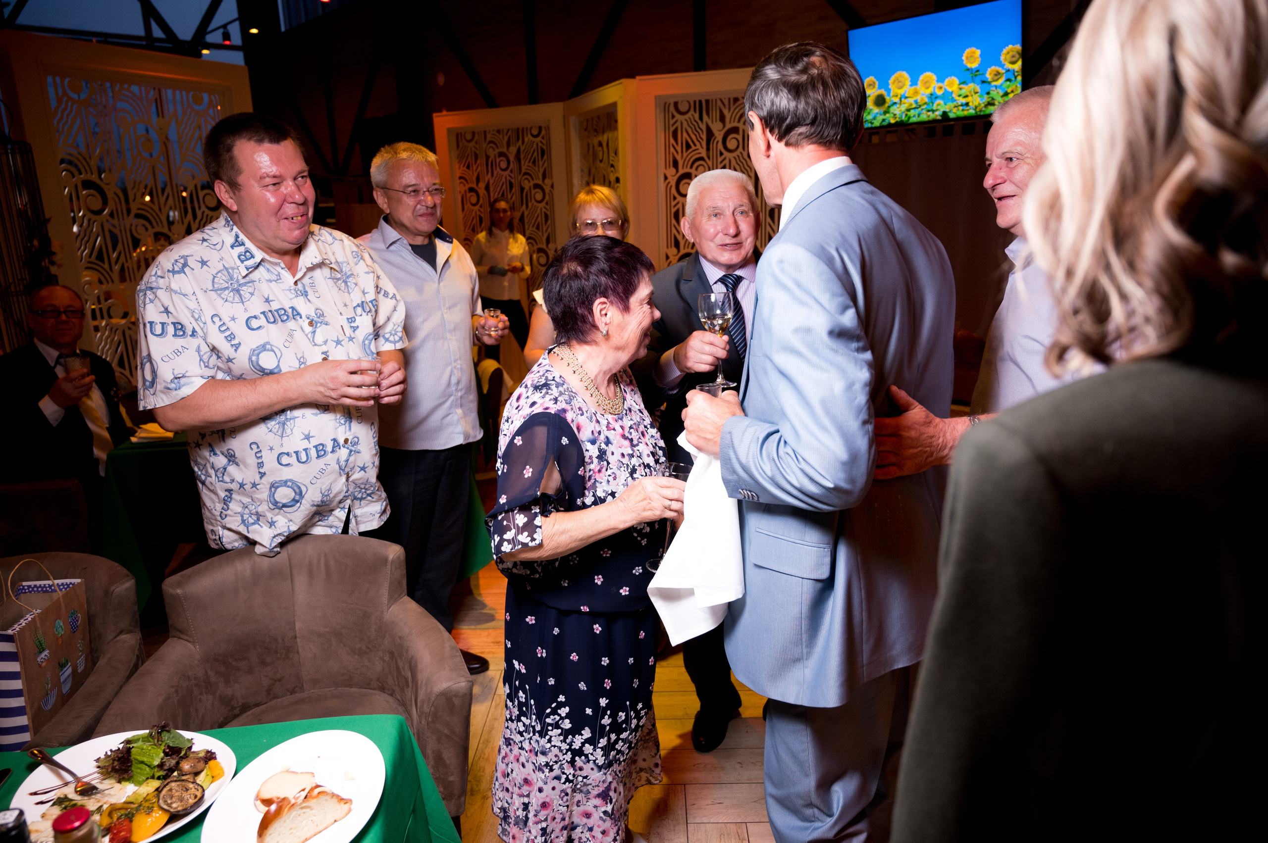 Свадьба Миша и Юля. Репортажный фотограф и видеограф Слава Думчев. Тимбилдинги, отчетники, корпоративы