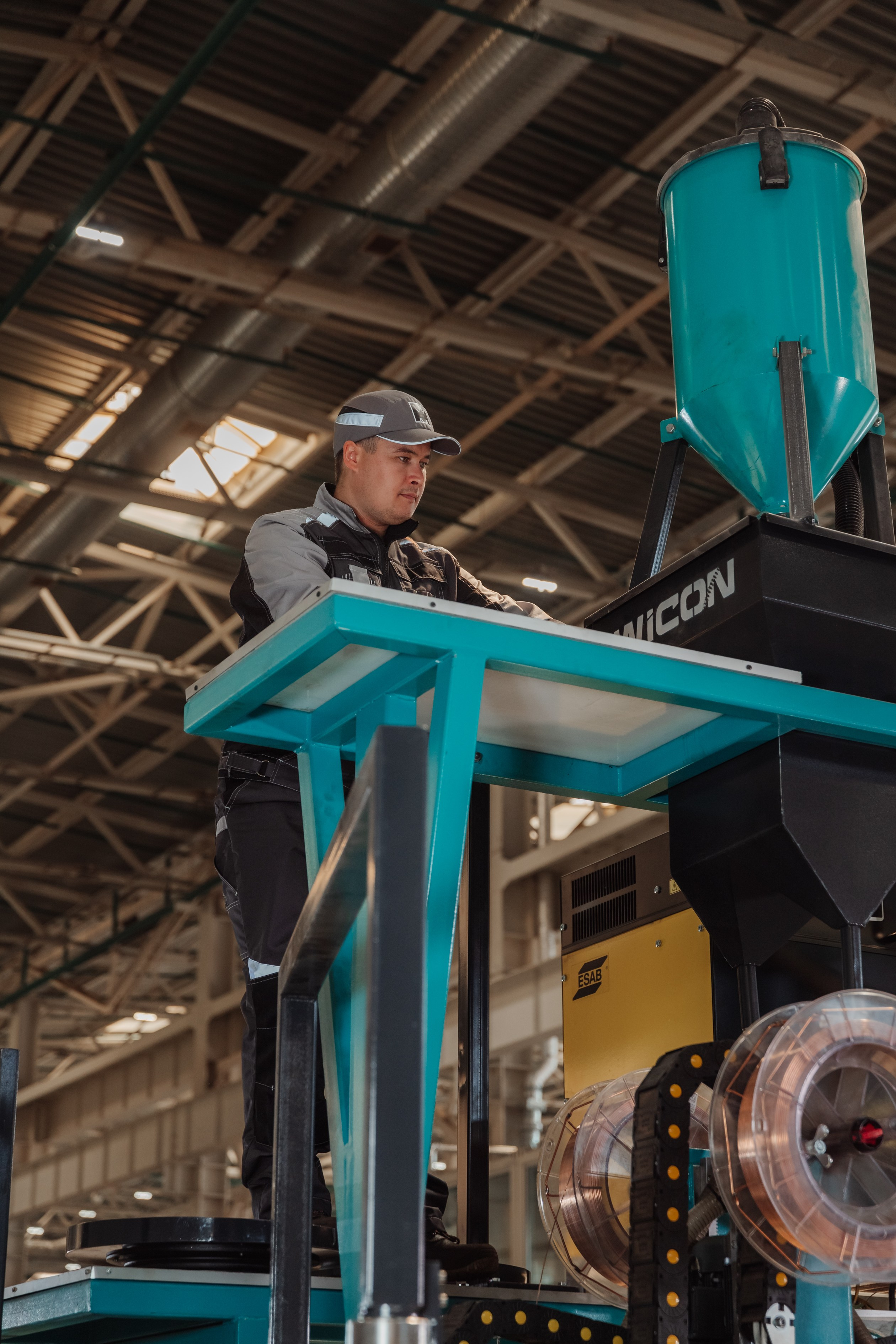 Промышленная и имиджевая съемка. Люксмедиа — это команда фотографов и видеографов. Город Казань. Дамир Сафин