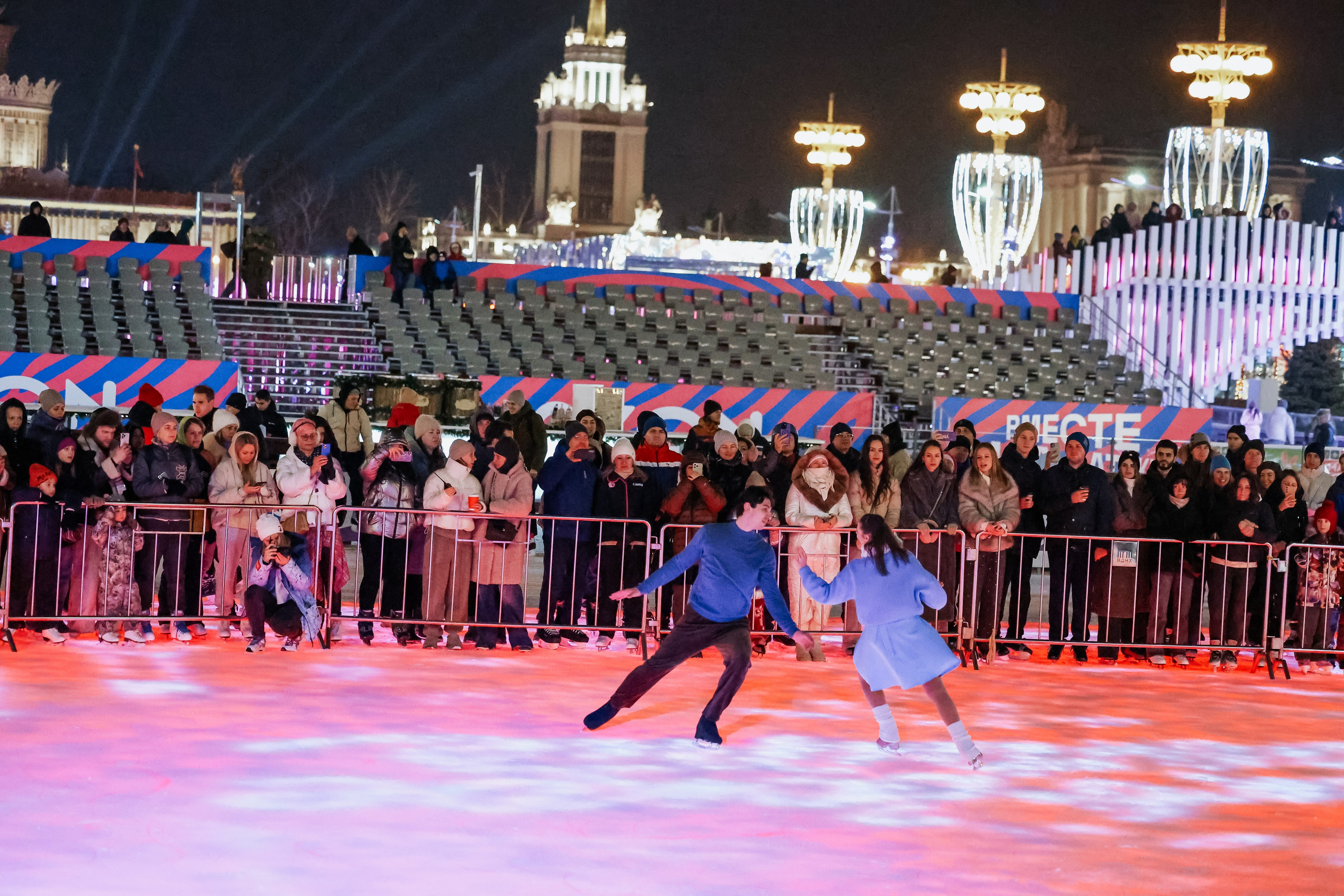 Ледовое шоу ВДНХ проект Московское чаепитие. Фотограф и видеограф Анна Домашенко
