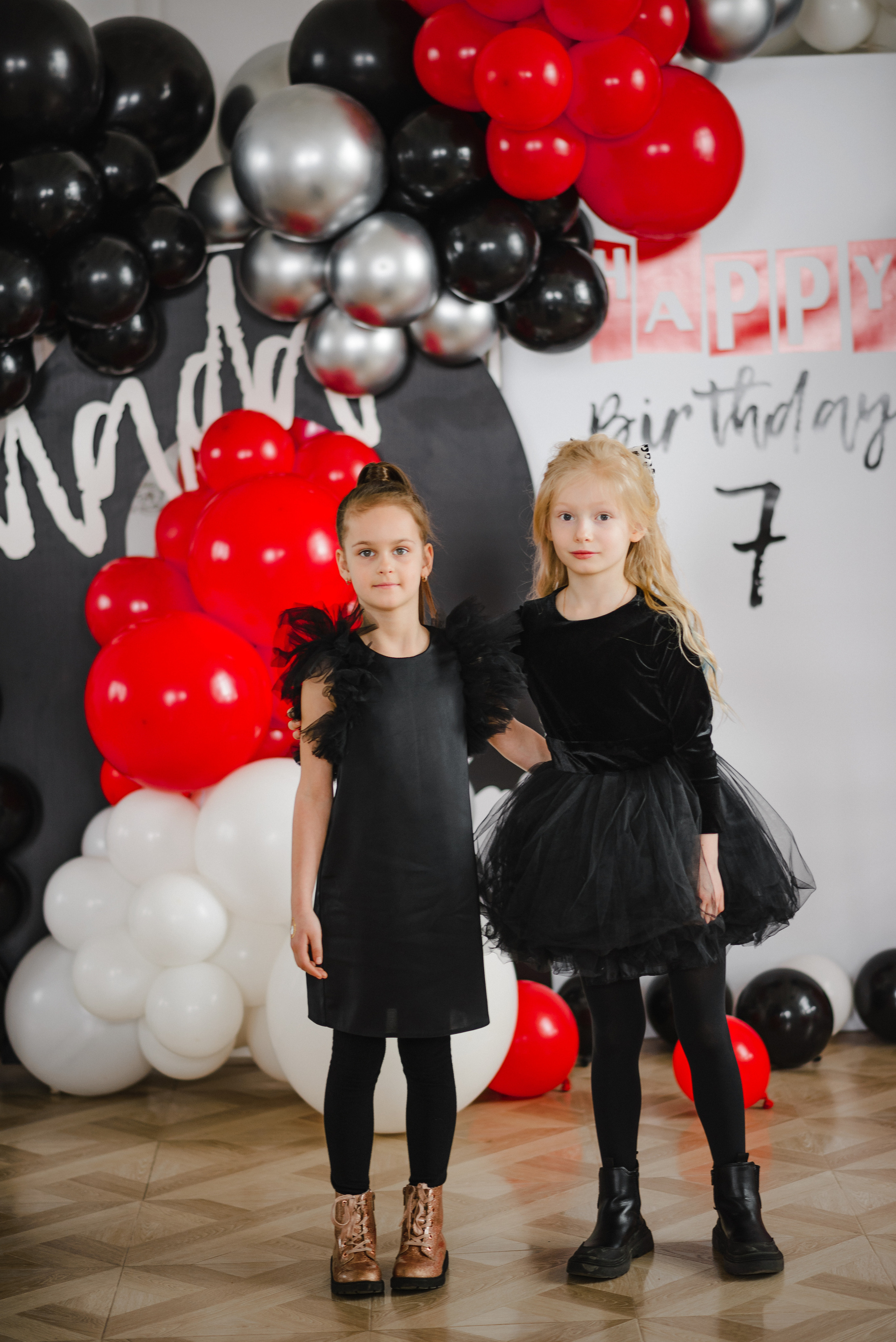 Vlada HB. Фотограф в Туле|Москве. Контент-съёмка, женские портреты, репортажные и съёмки для брендов