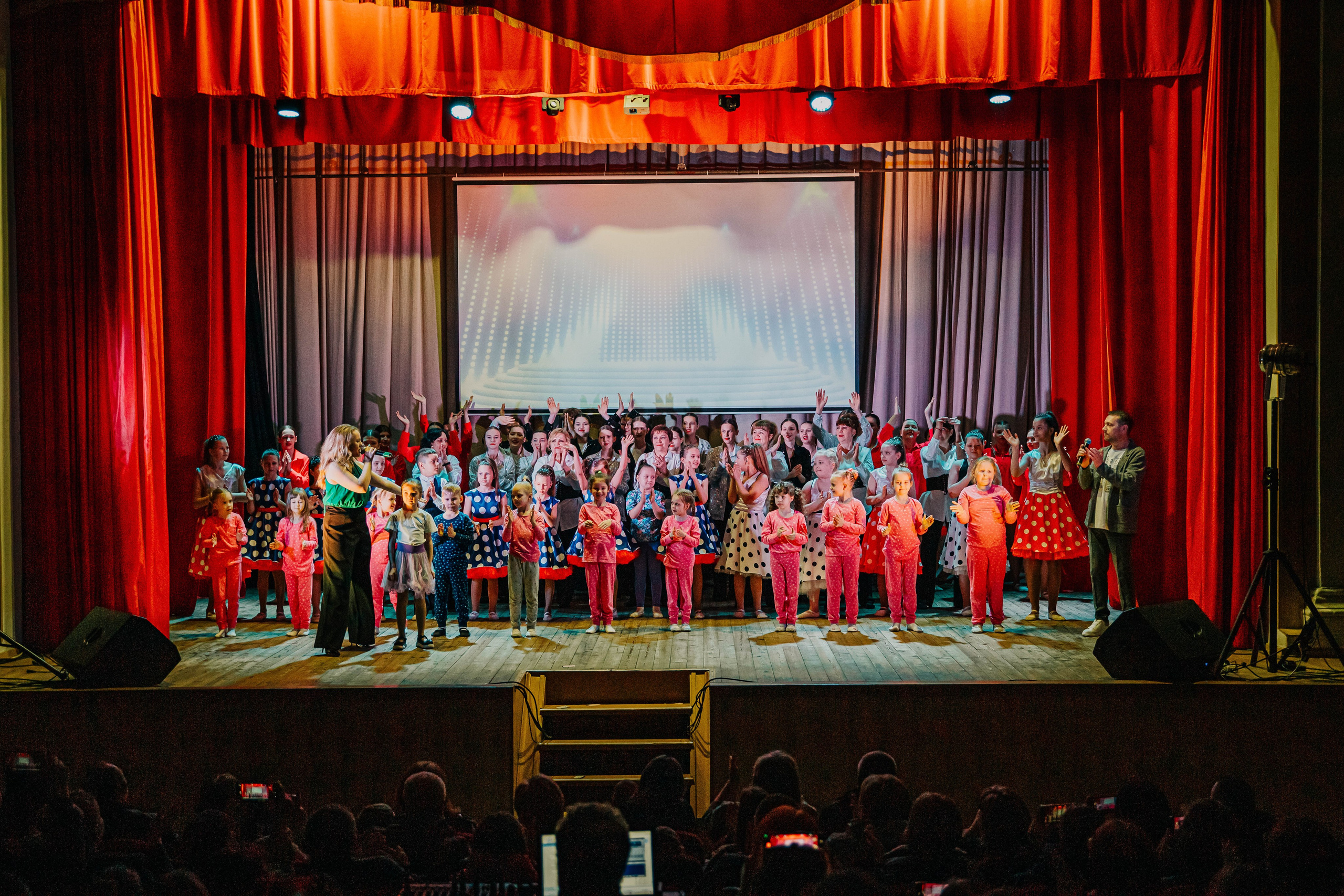 Отчетный концерт хореографического коллектива Пульс!. Фотограф Дарья Маташкова