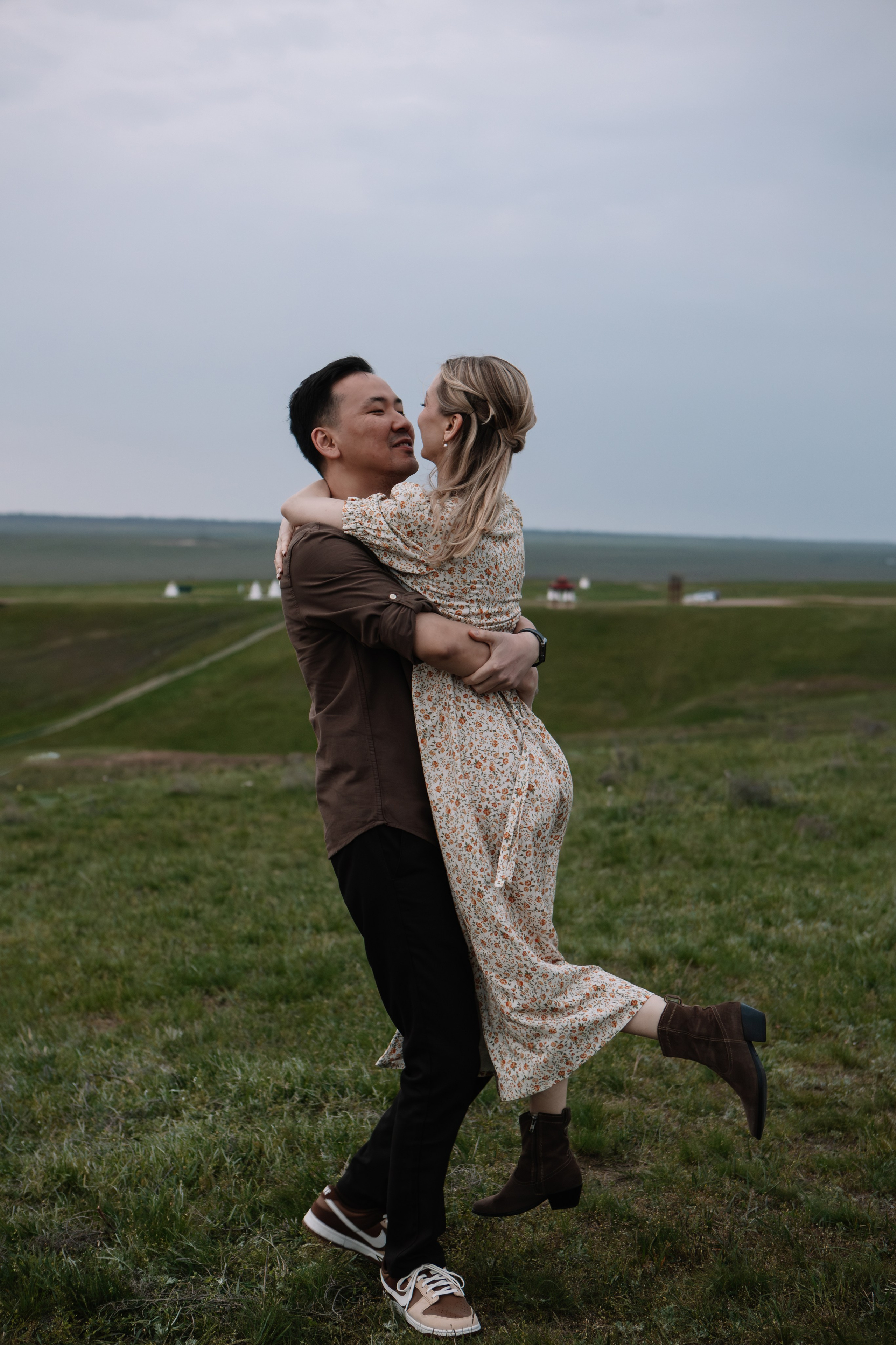 Love Story в степи. Свадебный и семейный фотограф в Элисте Лиджик Сарлов