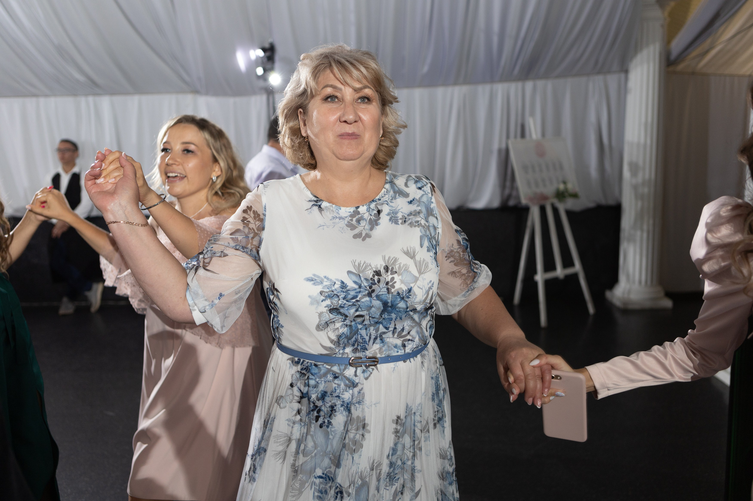 Свадебный фотограф Уфа — Руслан ГабдлисламовЖивые эмоции, красивые кадры, воспоминания на всю жизнь.Работаю по всей Республике Башкортоста. Свадебный фотограф Уфа Руслан Габдлисламов