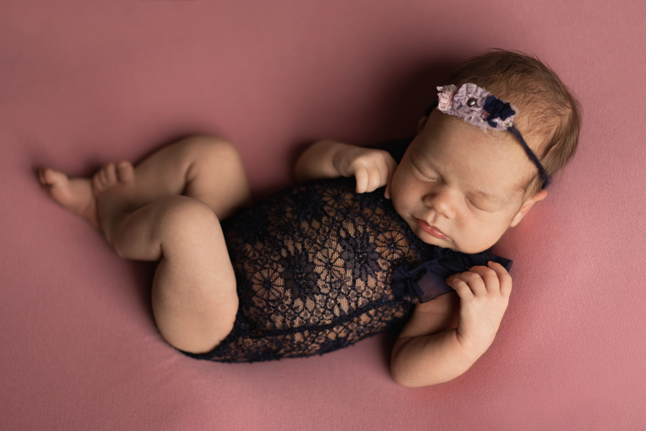 Галерея новорожденных. Фотограф новорожденных у вас дома