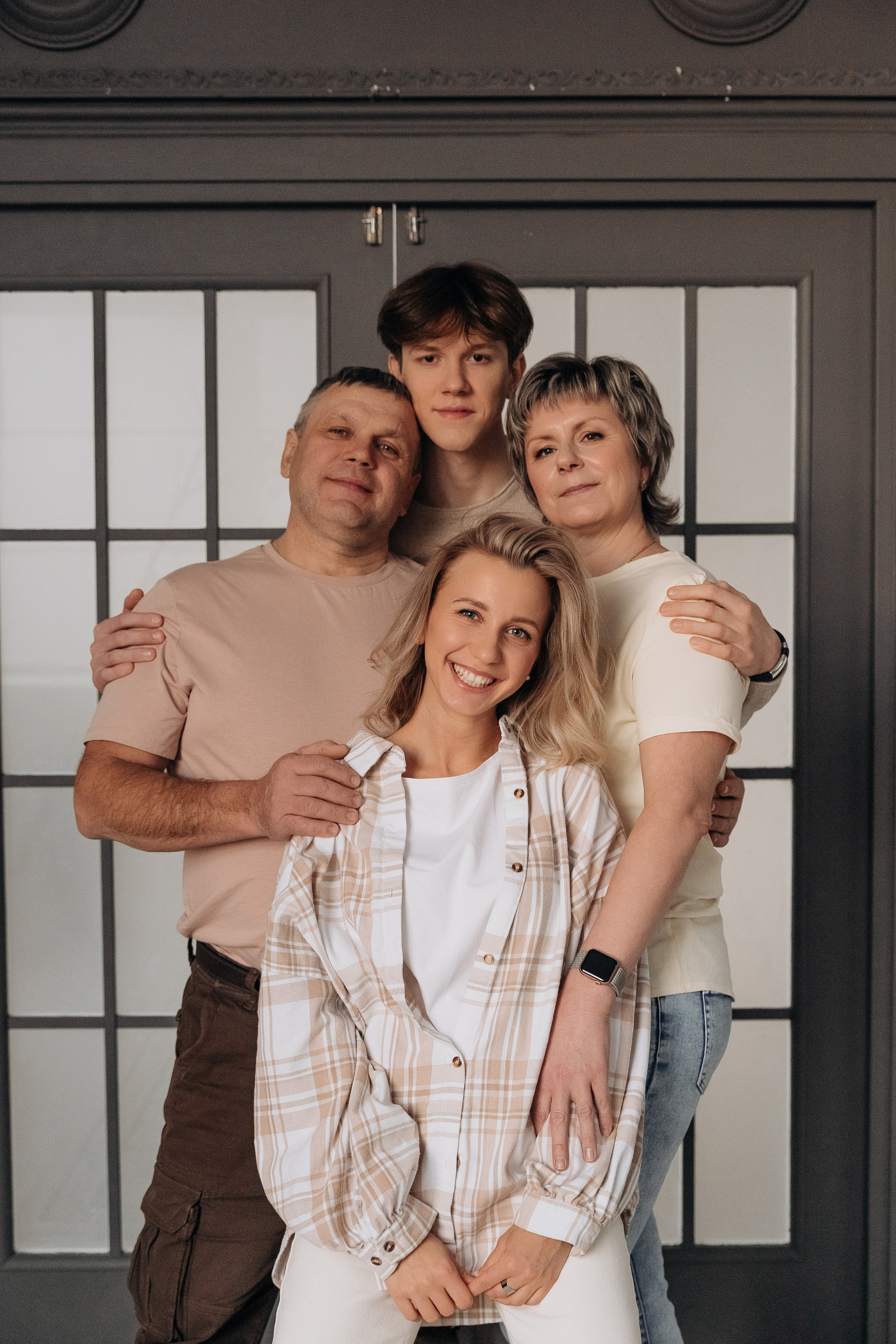 Взрослые дети. Семейный фотограф в Красноярске