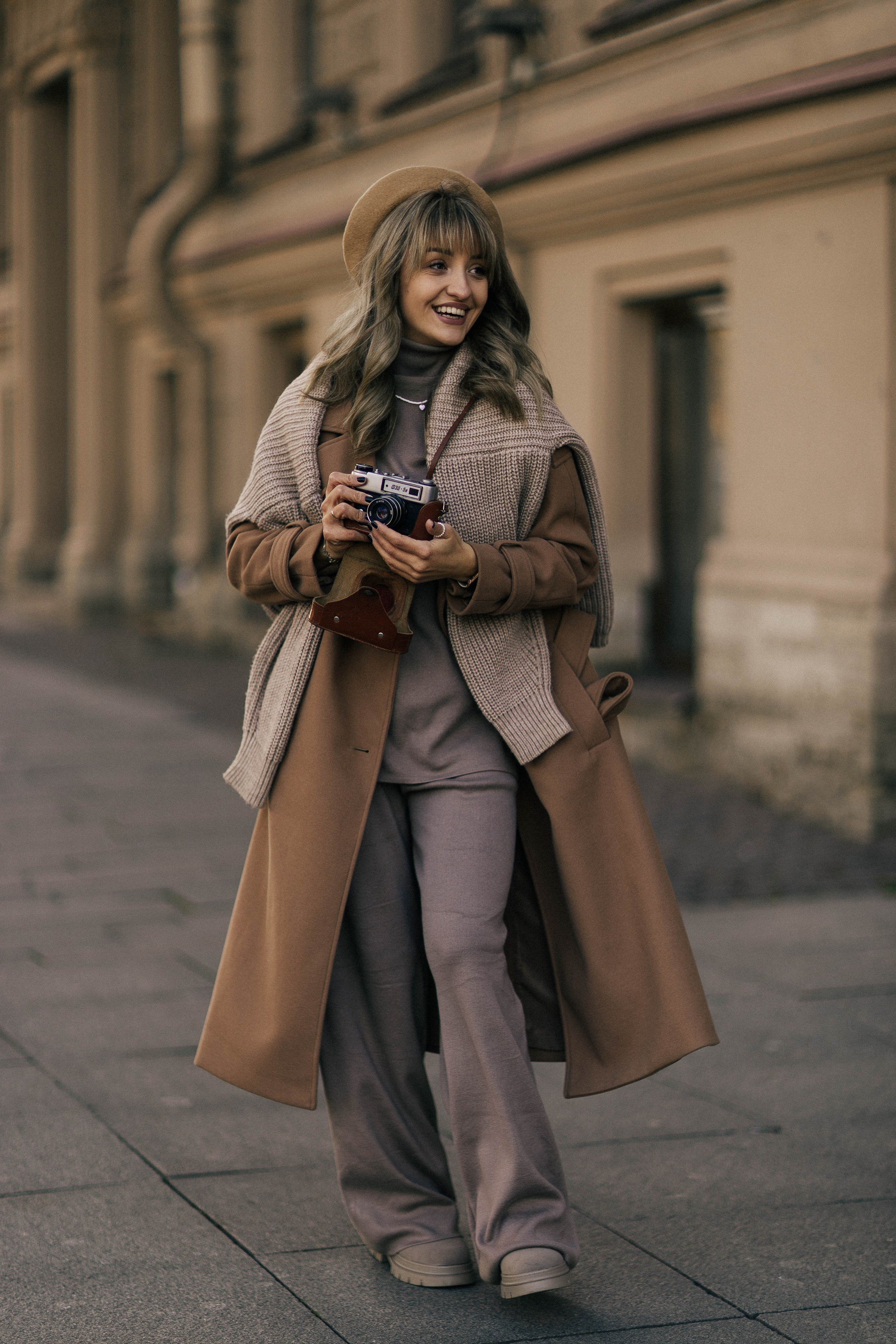 Оленька Гладченко. Главная