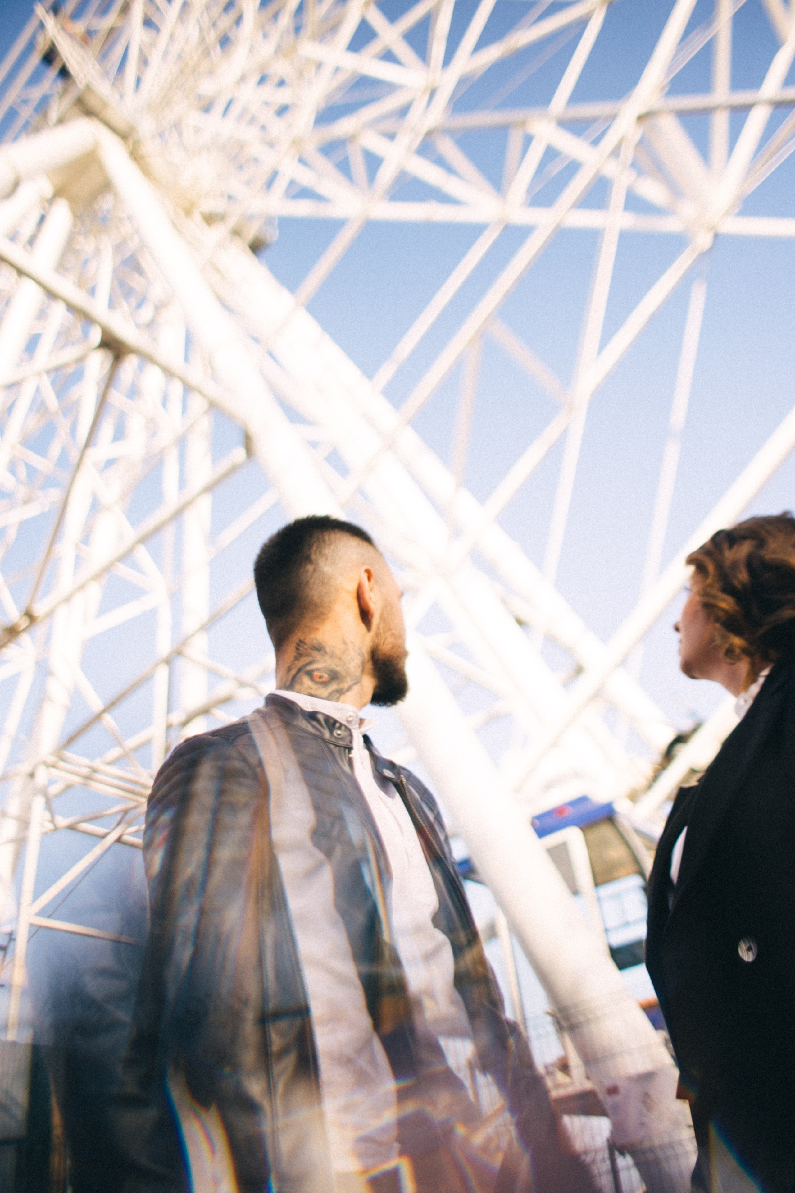 У Колеса обозрения. Фотограф в Нижнем Новгороде