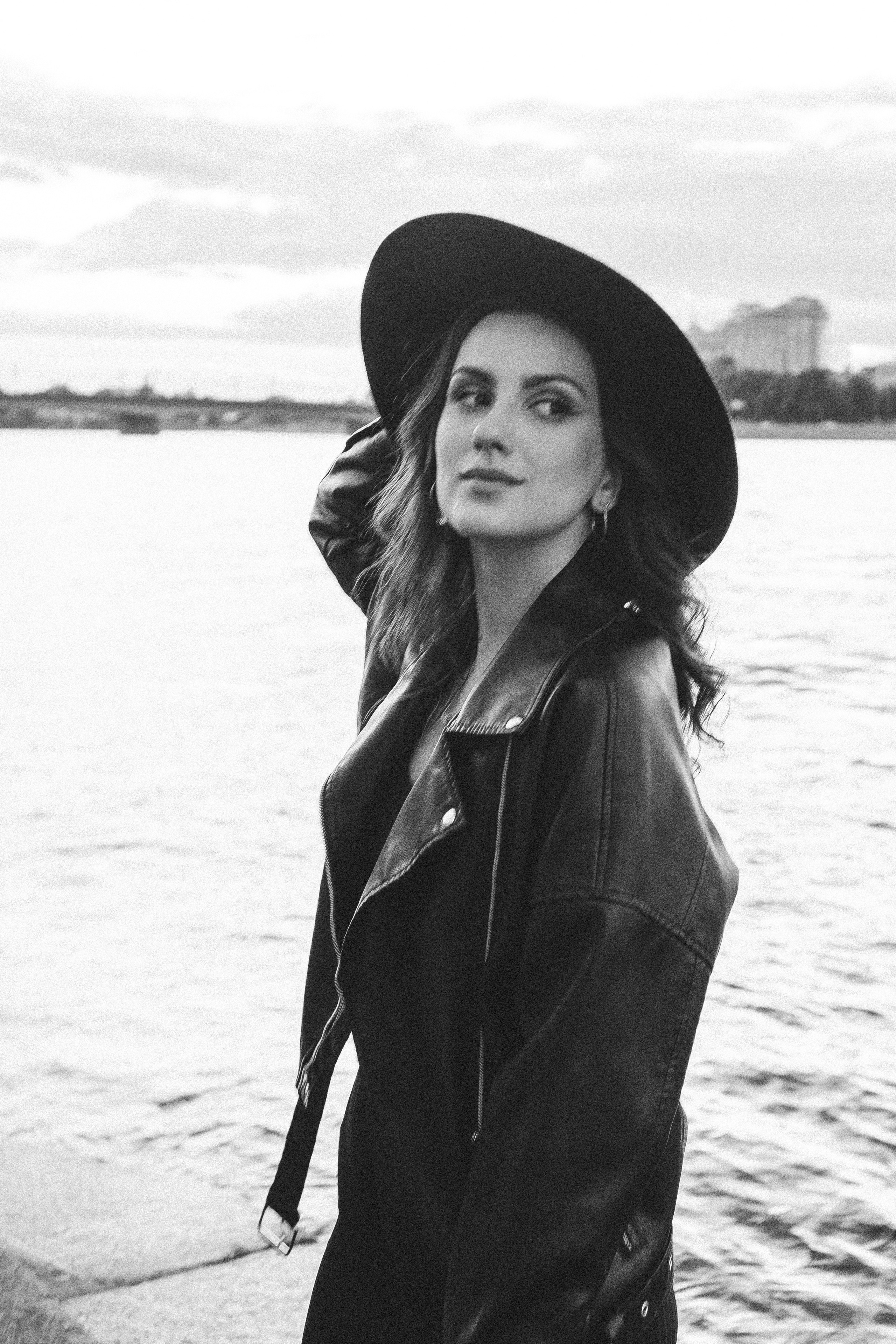 ЛЮБОВЬ В ИЮНЕ. Профессиональный фотограф, Санкт-Петербург — Виктория Богомолова