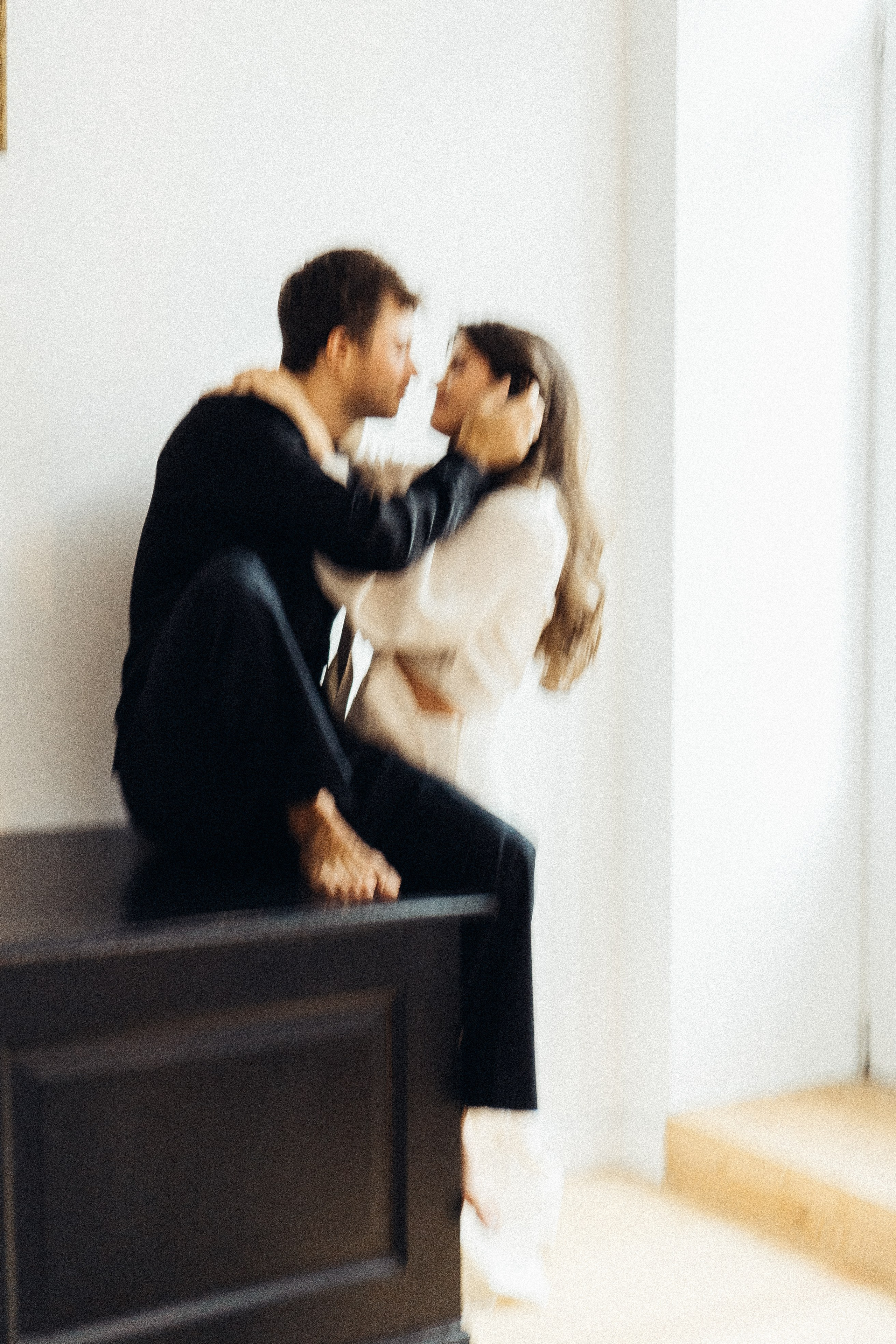 УТРО ЖЕНИХА И НЕВЕСТЫ В ПИТЕРСКОЙ КВАРТИРЕ И СЬЕМКА С СВАДЕБНЫХ ОБРАЗАХ. Профессиональный фотограф, Санкт-Петербург — Виктория Богомолова