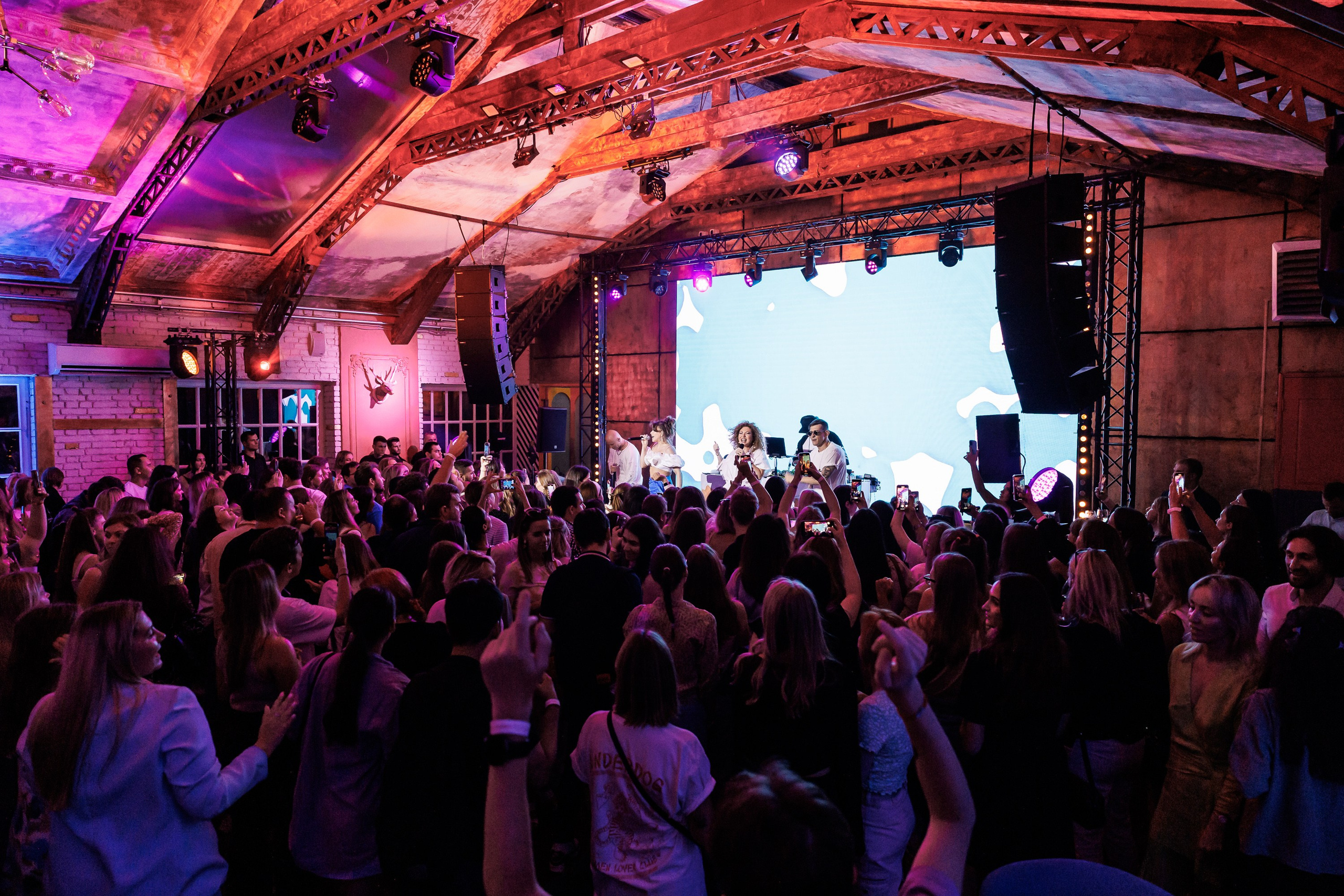 EVEREST VIBE good vibes only 16.08.2023. EVEREST PHOTO REPORT