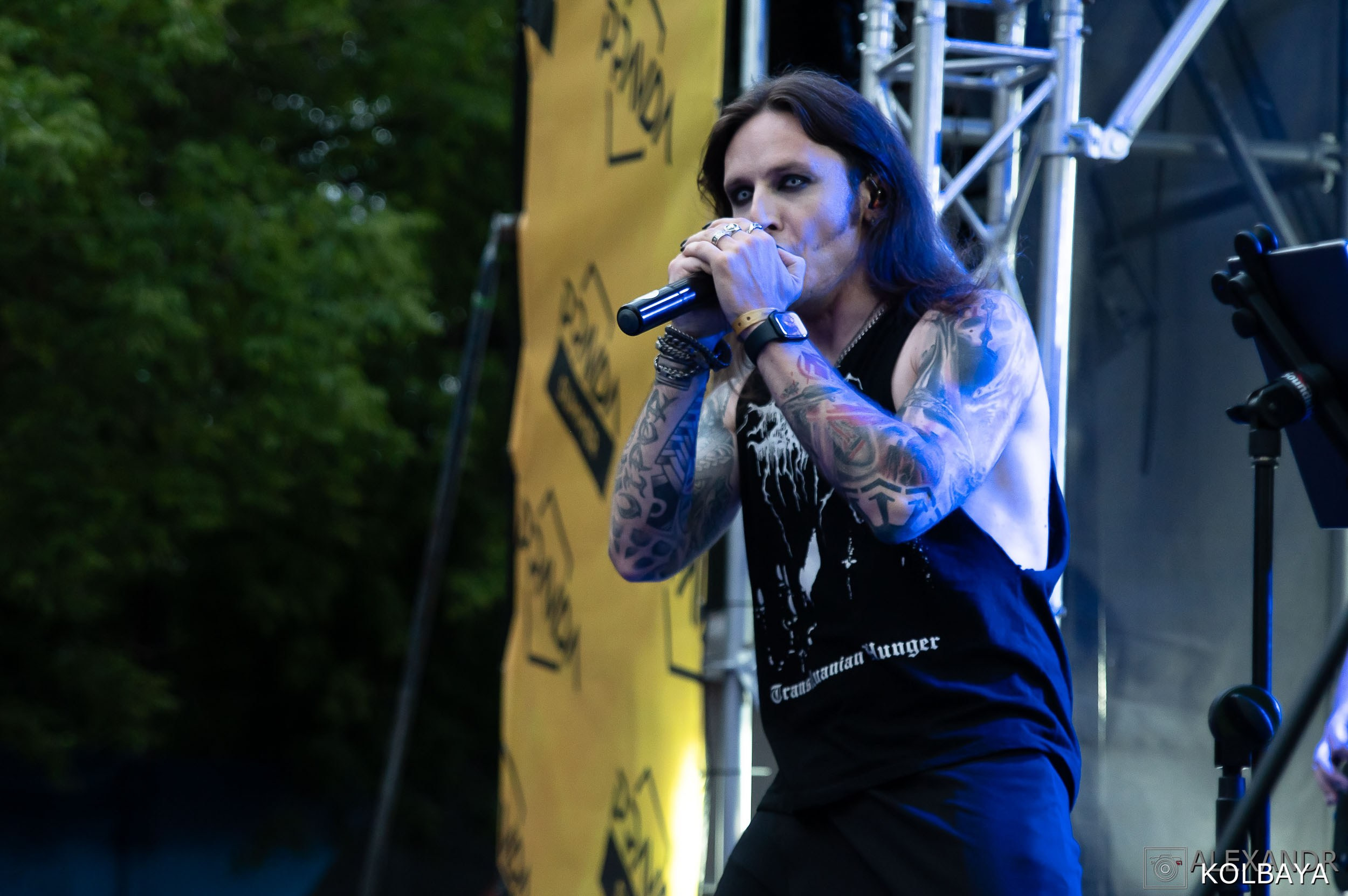 Фоторепортаж с мэшап концерта группы Черный Обелиск 4 июля 2024 года. Концертный и театральный репортажный фотограф в Москве Александр Колбая