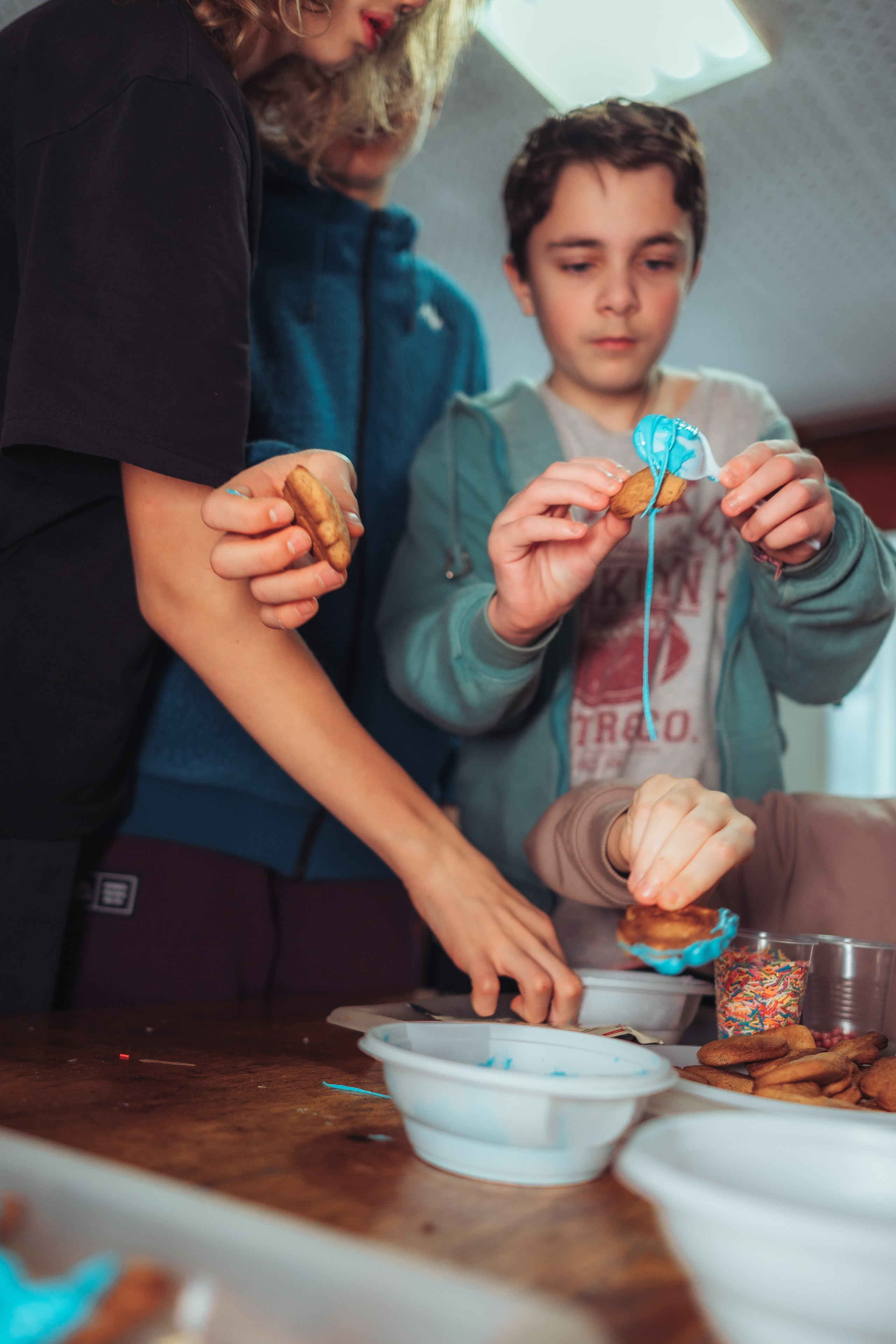 Детский лагерь — рождественская смена, 2026 год. Иван Кубик — фотограф и видеограф