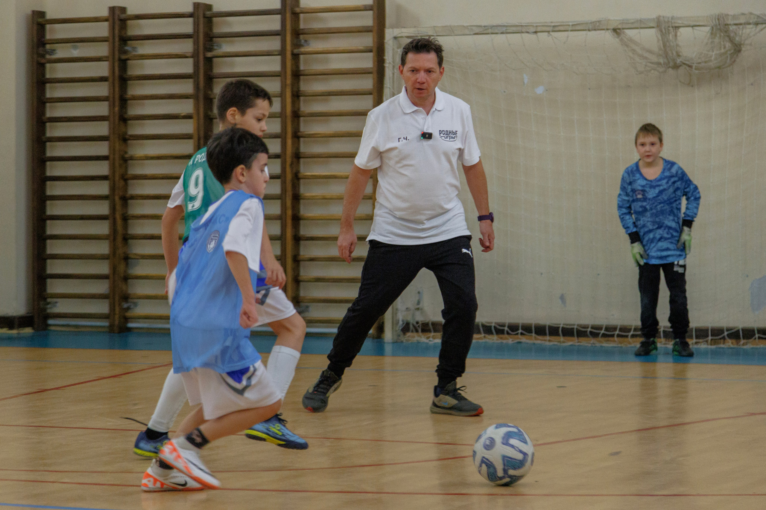 ТРЕНИРОВКА ГЕОРГИЯ ЧЕРДАНЦЕВА С МОСКОВСКИМИ ШКОЛЬНИКАМИ В РАМКАХ ПРОЕКТА «РОДНЫЕ ИГРЫ». Artem Zenin Photography