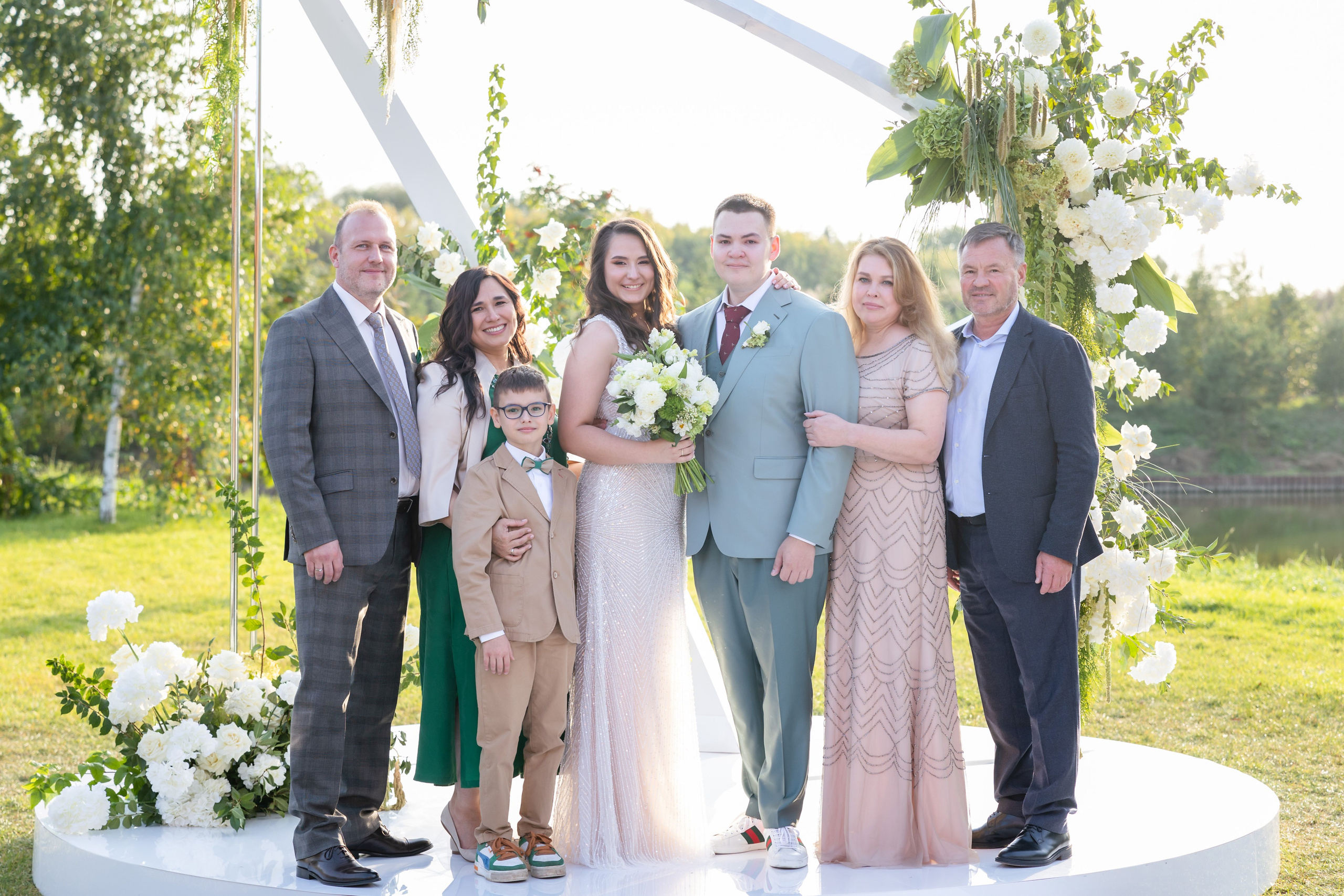 Репортажные съемки Санкт-Петербург. Ароматестирование по методу Аромакод и Нейростатус в Санкт-Петербурге