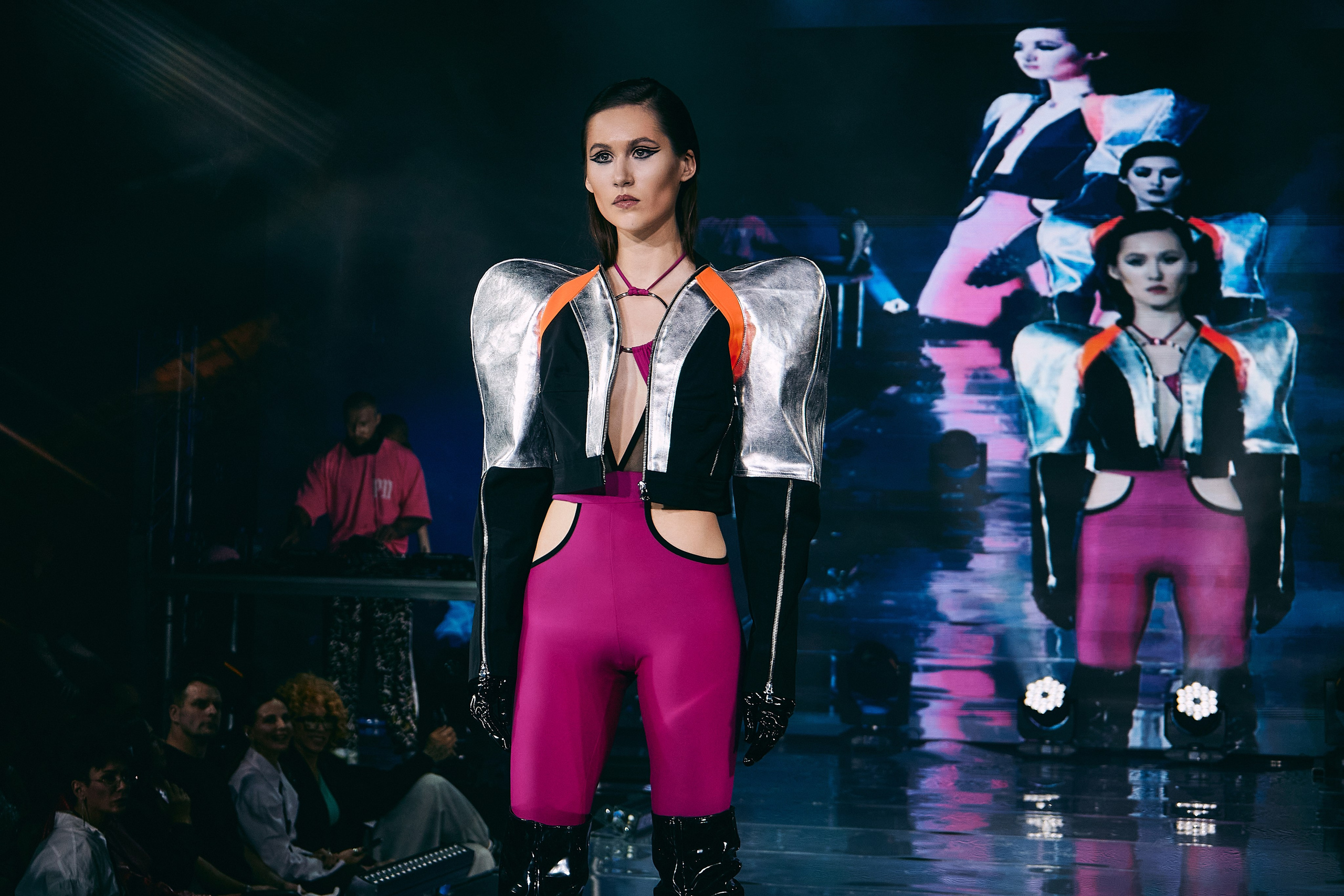 NEW ERA DESIGNER ANDREY PONOMAREV