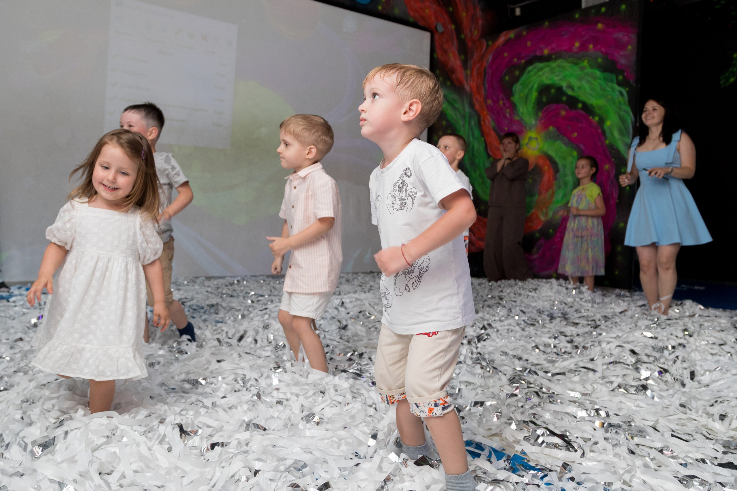 День рождения Феди, 5 лет. НЕОПАРК. Детский и контент фотограф Надя Волкова Санкт-Петербург