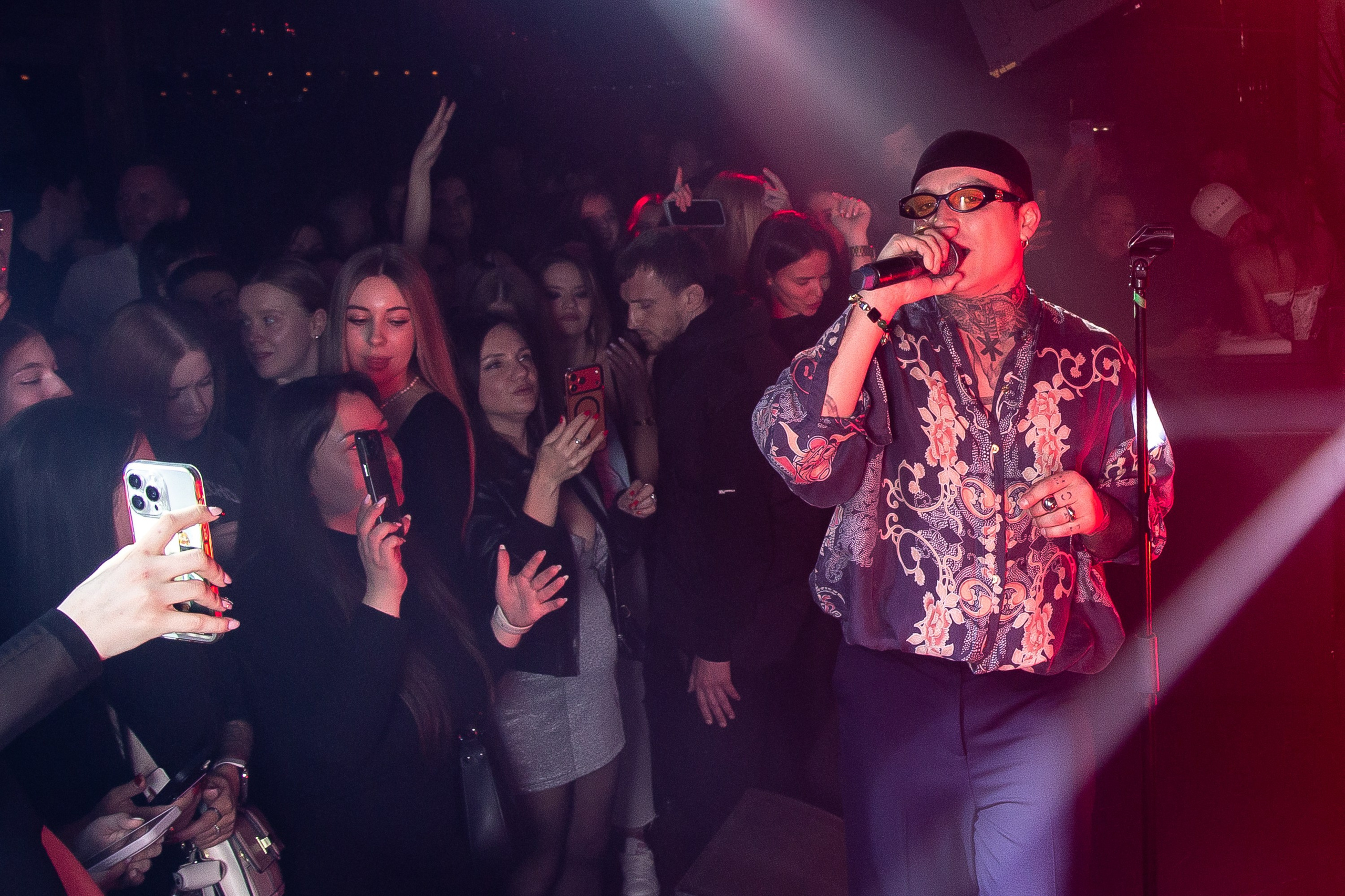 Концерт VA.NO | QUEST PISTOLS SHOW. Репортажный фотограф в Ялте Алексей Семёнов