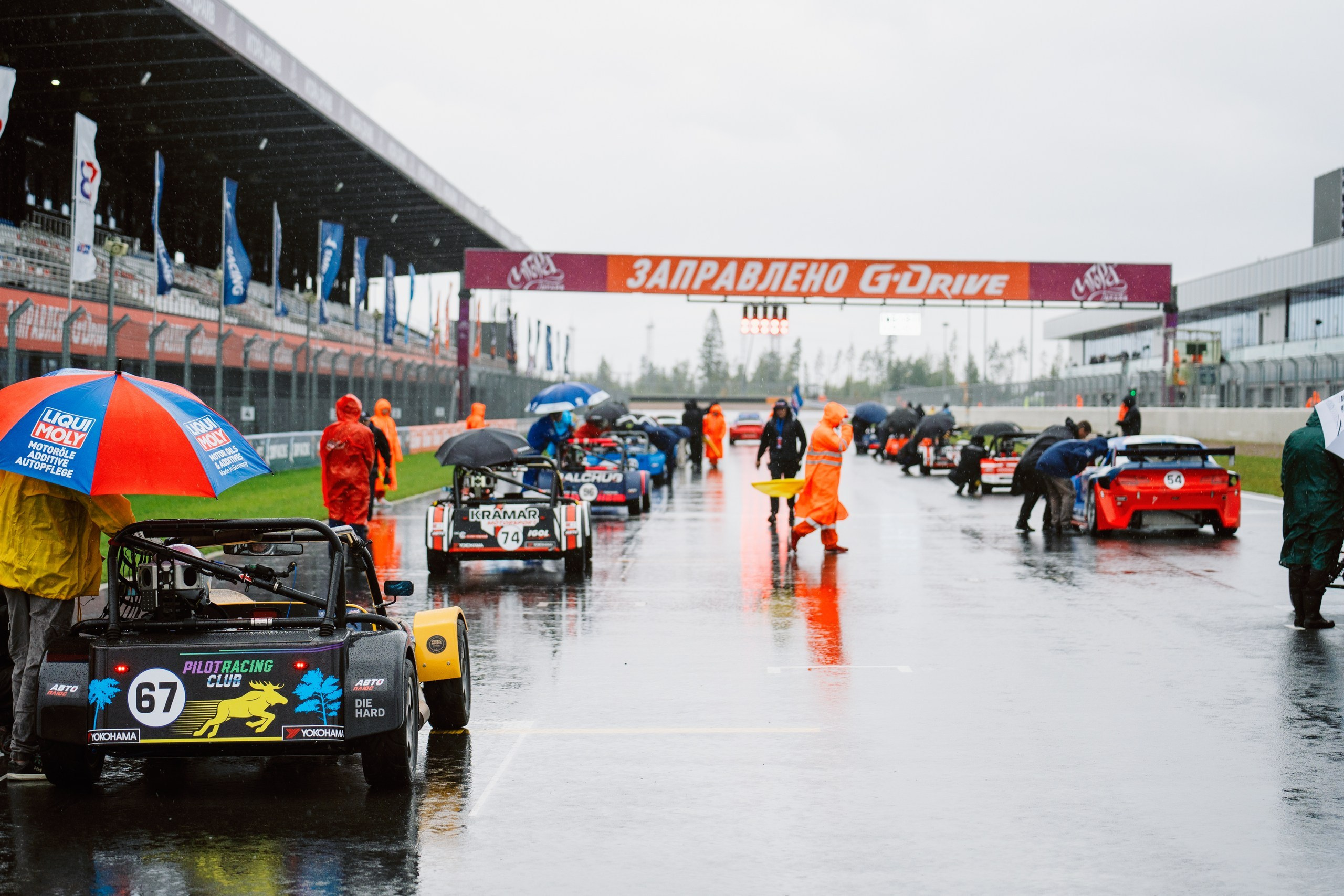 Гонки в Игора Драйв. Night2Day Санкт-Петербург