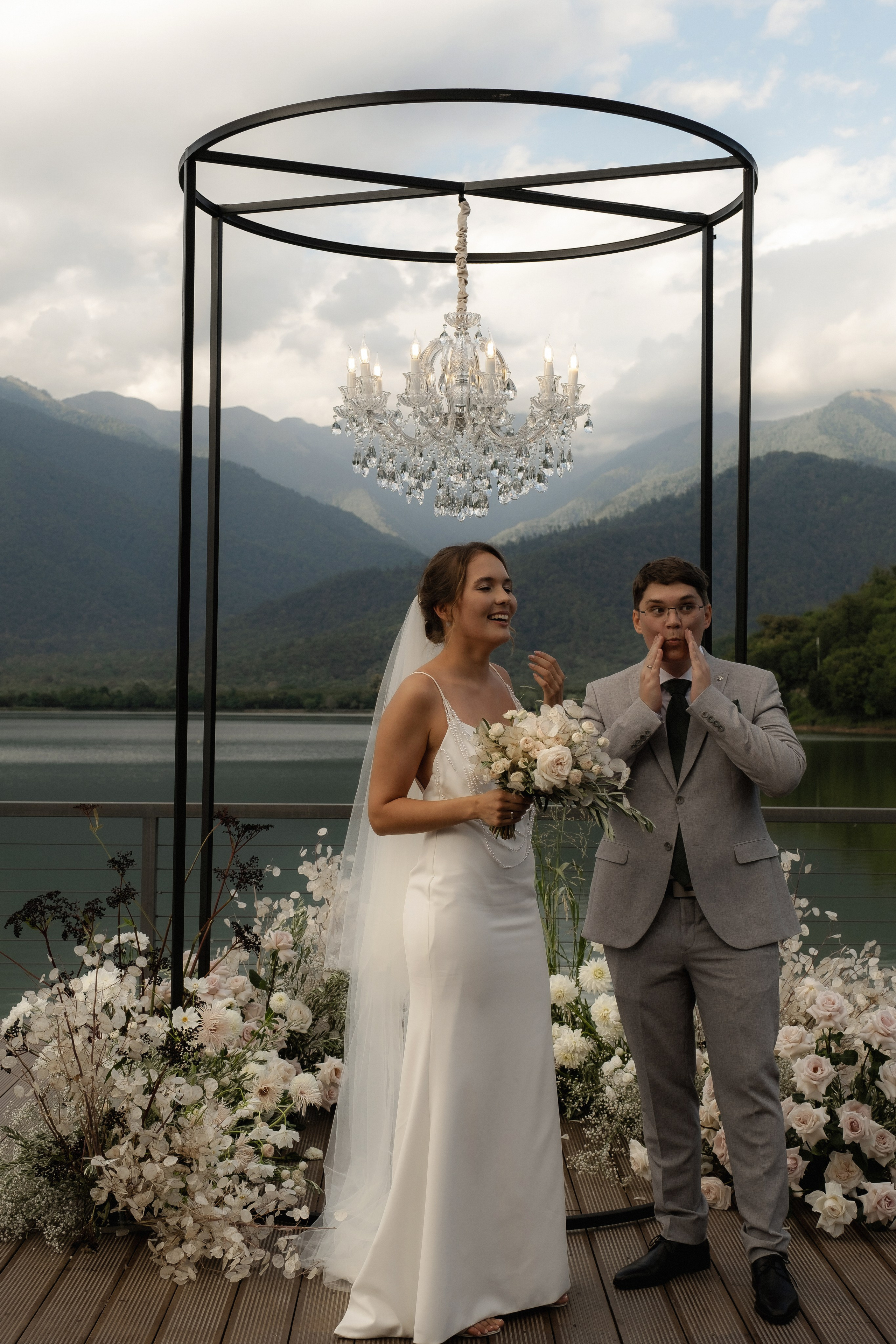 Georgia: Dreams About. Сентиментальная свадебная фотография