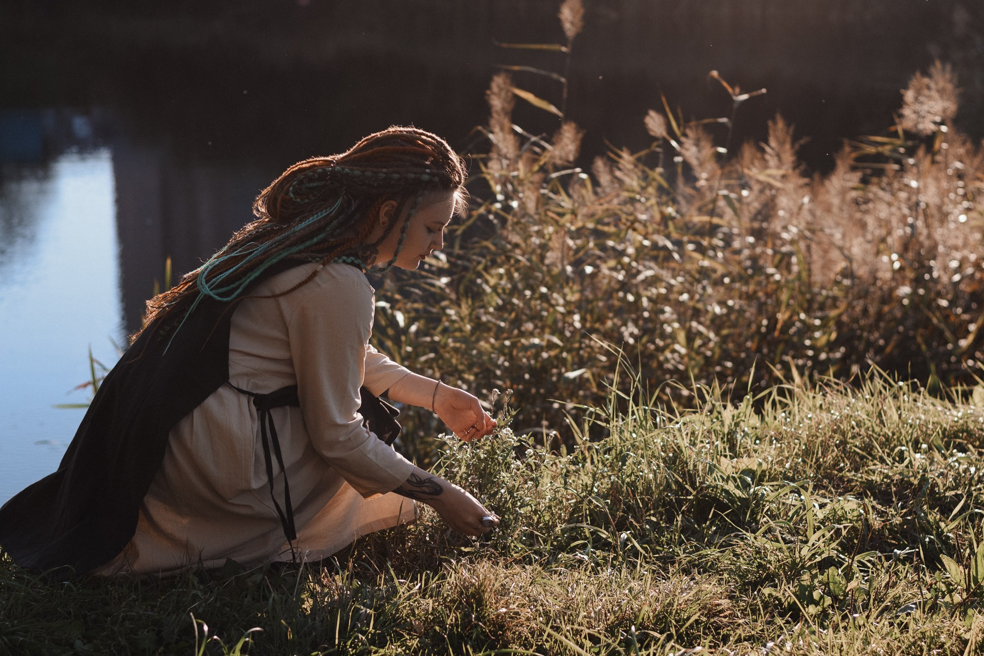 Фотосессия пары с собакой в Тюмени — Стася, Кирилл и Каренин. Портретный фотограф Тюмень Дарья Мустафина