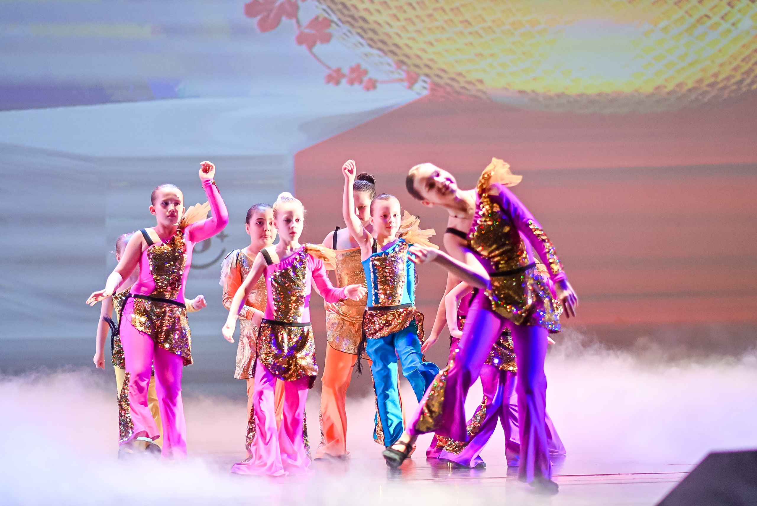 23 апреля, часть 3, БКЗ Октябрьский, г. Санкт-Петербург. Золотое яблочко