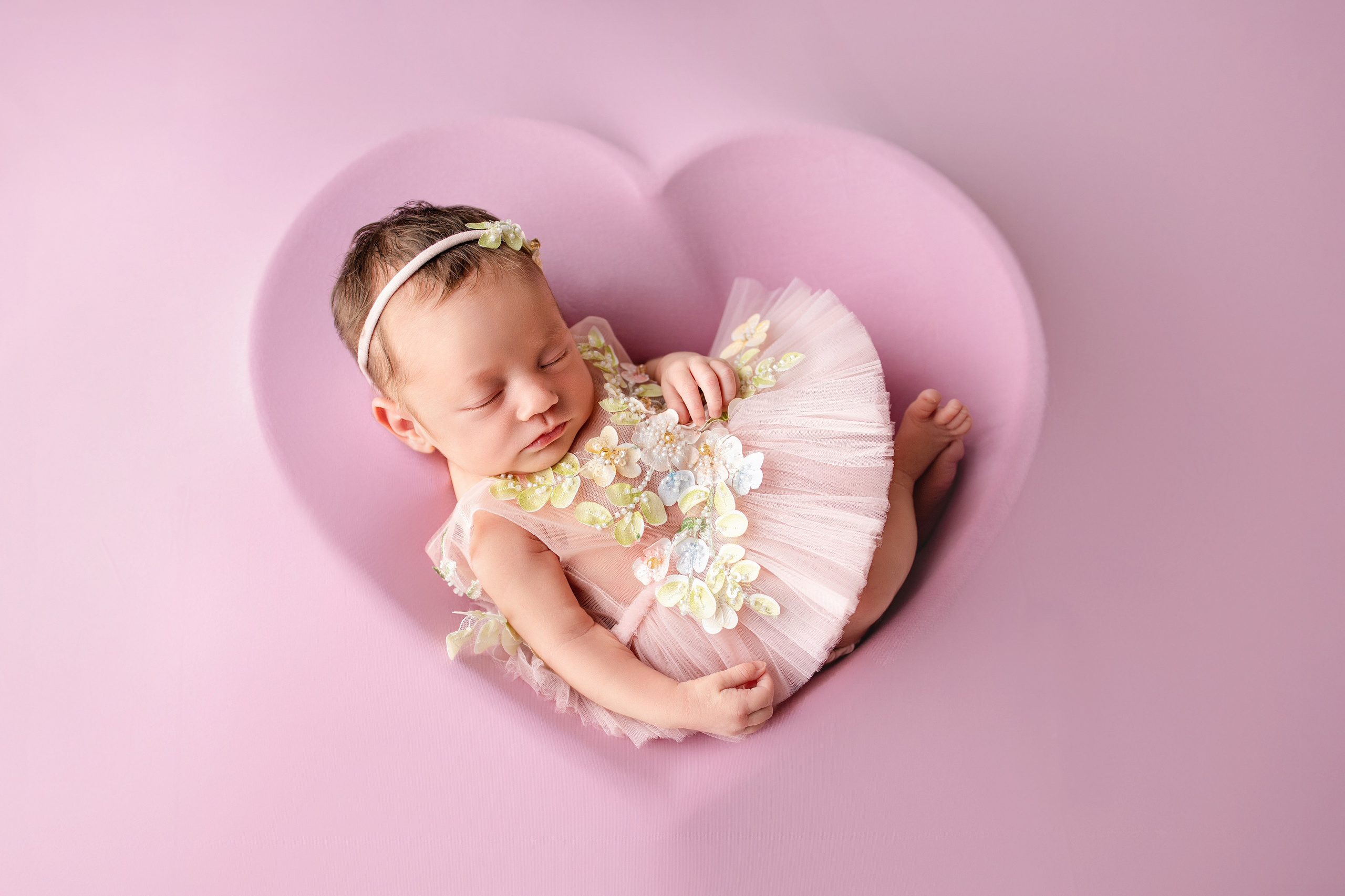 Эмилия. Фотограф новорождённых Newborn Москва