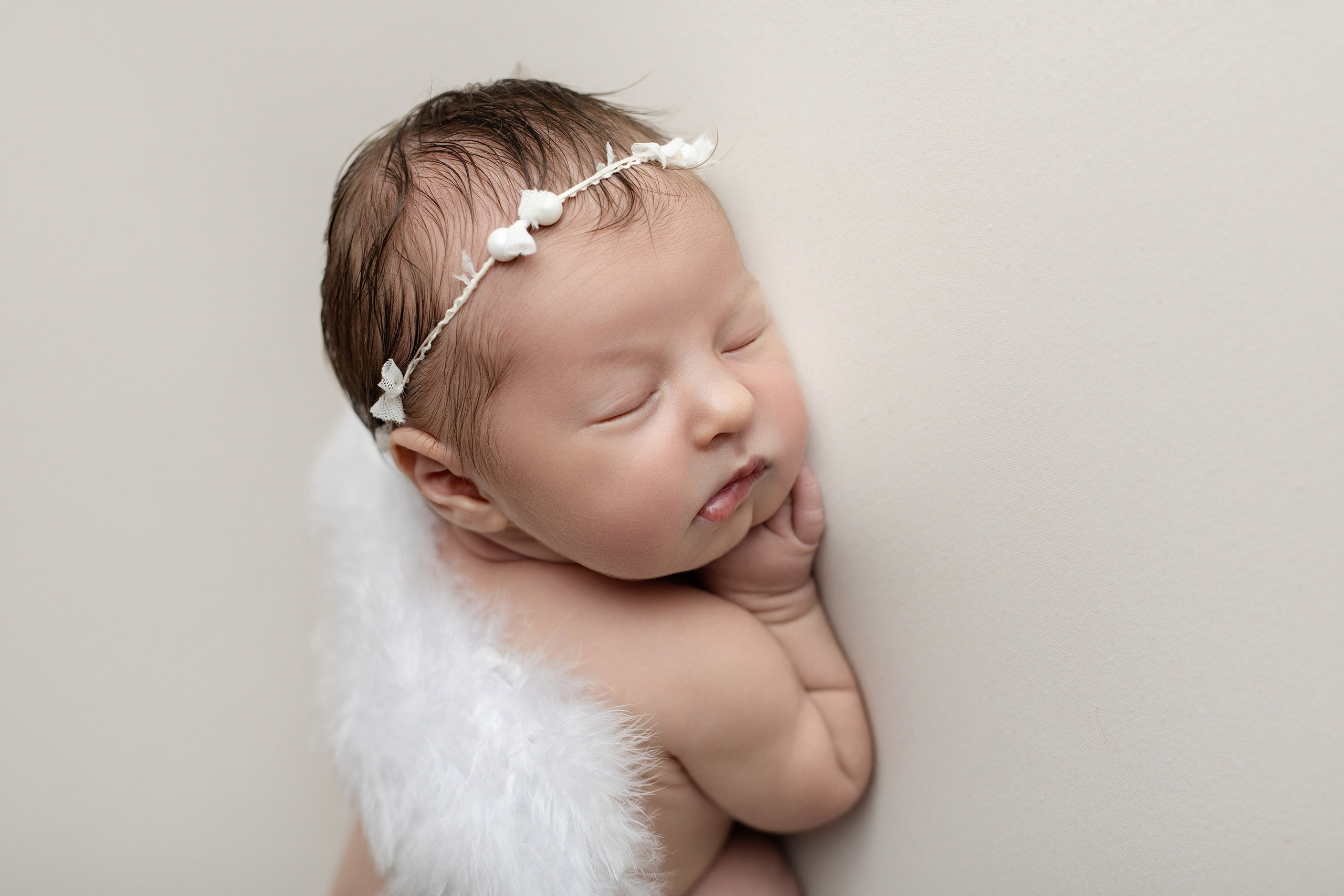 Ариана 4 дня. Фотограф новорождённых Newborn Москва