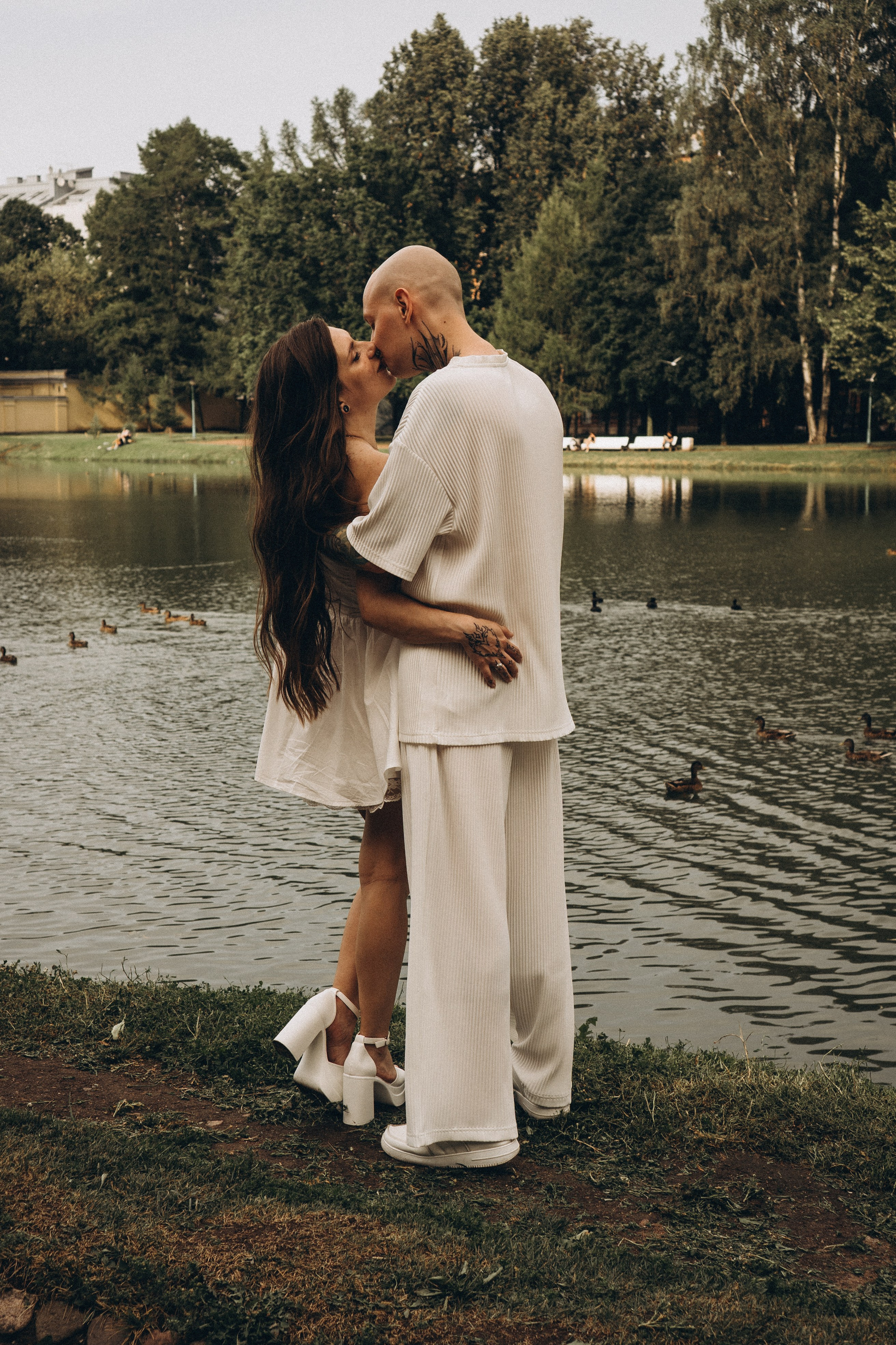 СВАДЕБНАЯ ПРОГУЛКА ПО ТАВРИЧЕСКОМУ САДУ И НЕВСКОЙ РАТУШЕ. Профессиональный фотограф, Санкт-Петербург — Виктория Богомолова