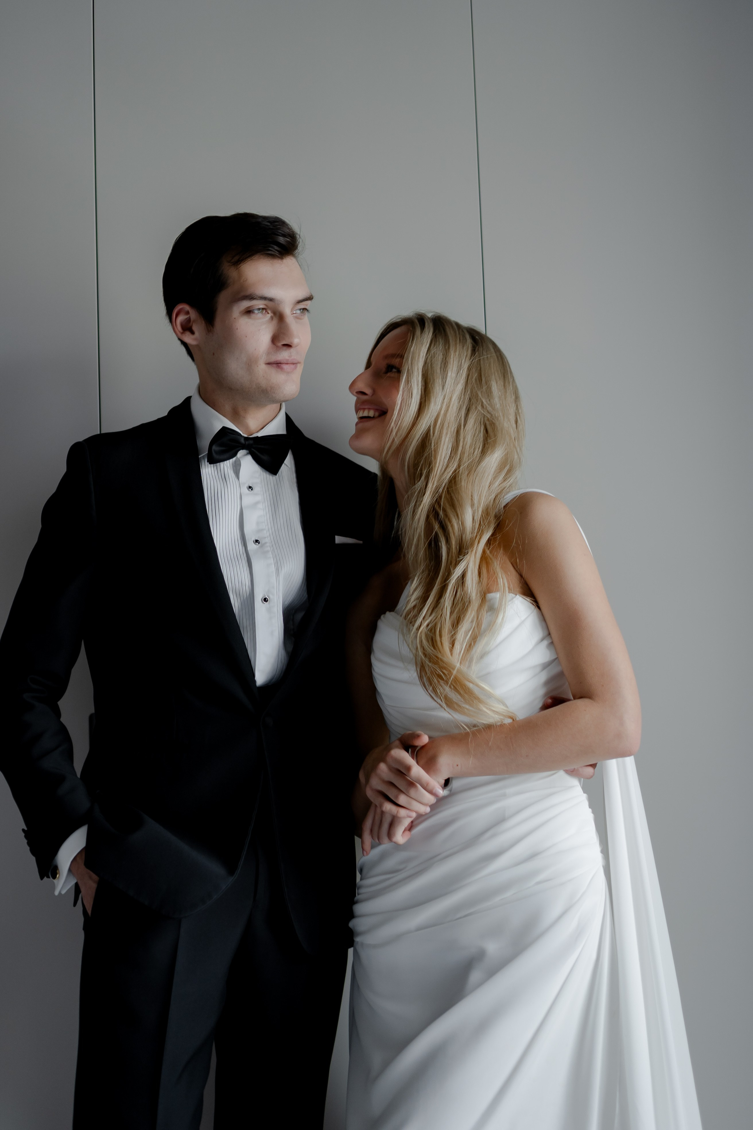 ЭЛЕГАНТНАЯ СВАДБЕНАЯ СЬЕМКА ЖЕНИХА И НЕВЕСТЫ В ДОРОГОМ ОТЕЛЕ САНКТ-ПЕТЕРБУРГА. Профессиональный фотограф, Санкт-Петербург — Виктория Богомолова