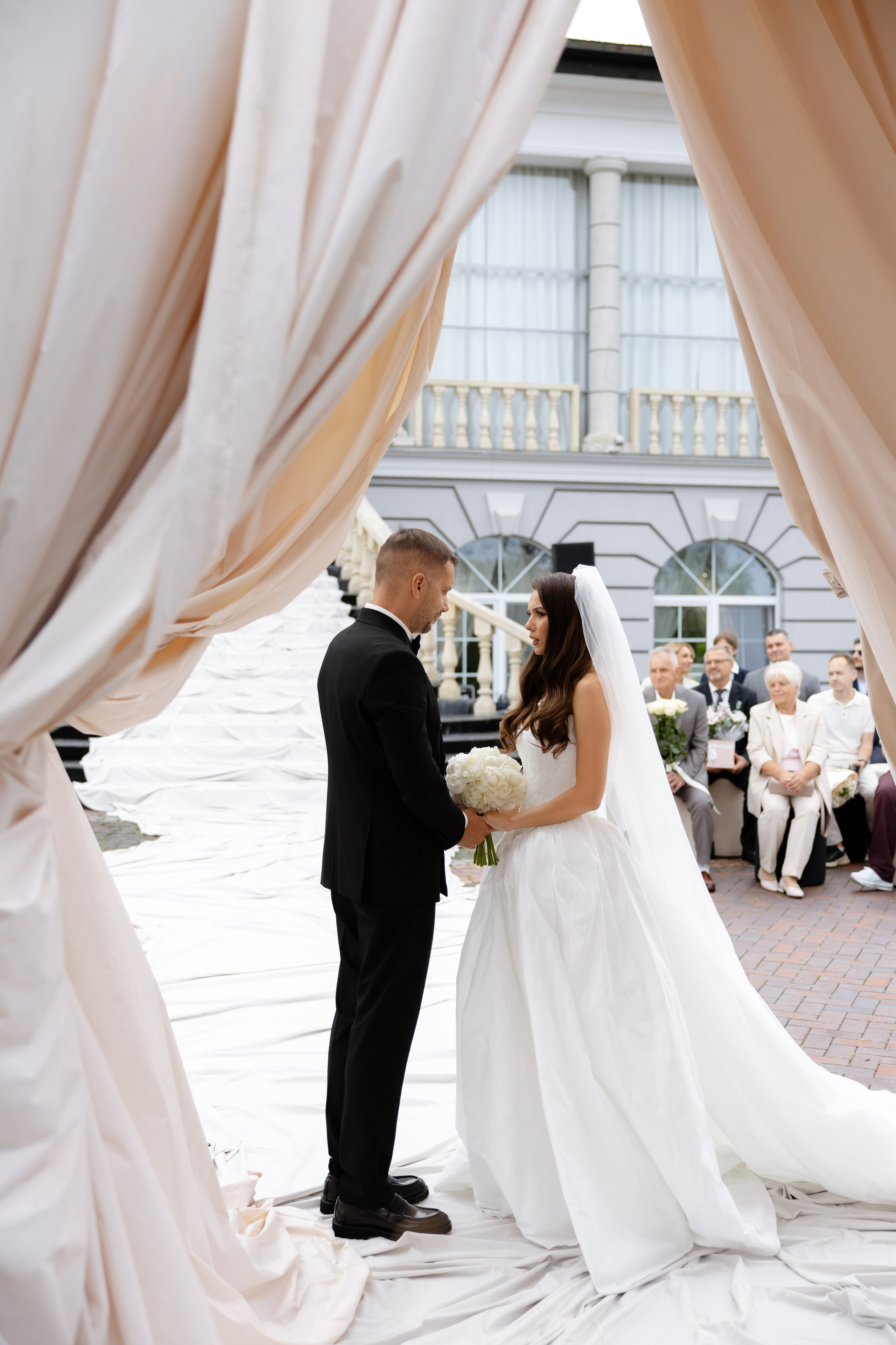 Дмитрий и Дианa. Свадебный фотограф Анна Бабахина