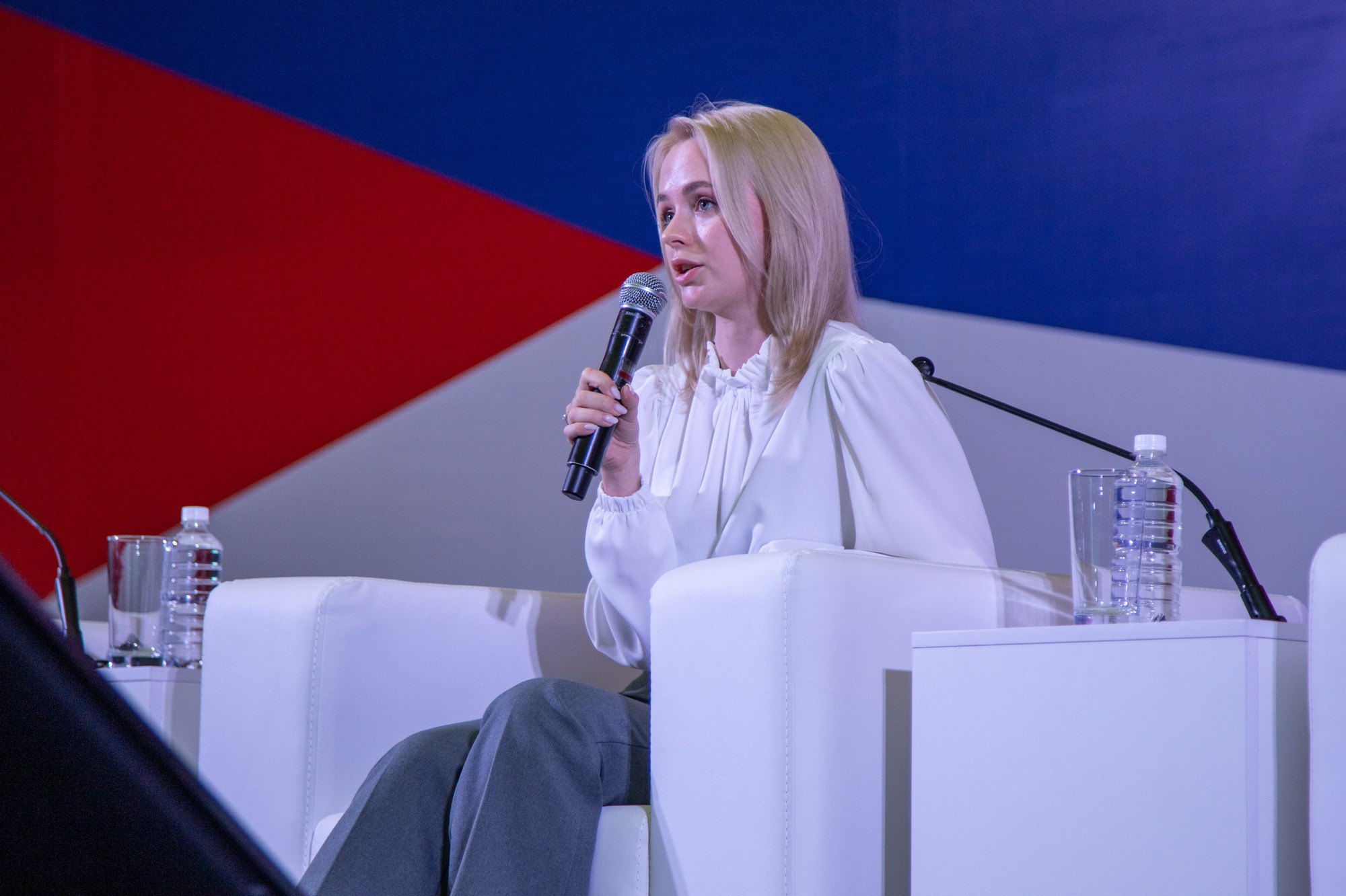 Первый фестиваль Движения Первых в Краснодаре. Репортажный, промышленный и маркетплейс-фотограф Дмитрий Чернат