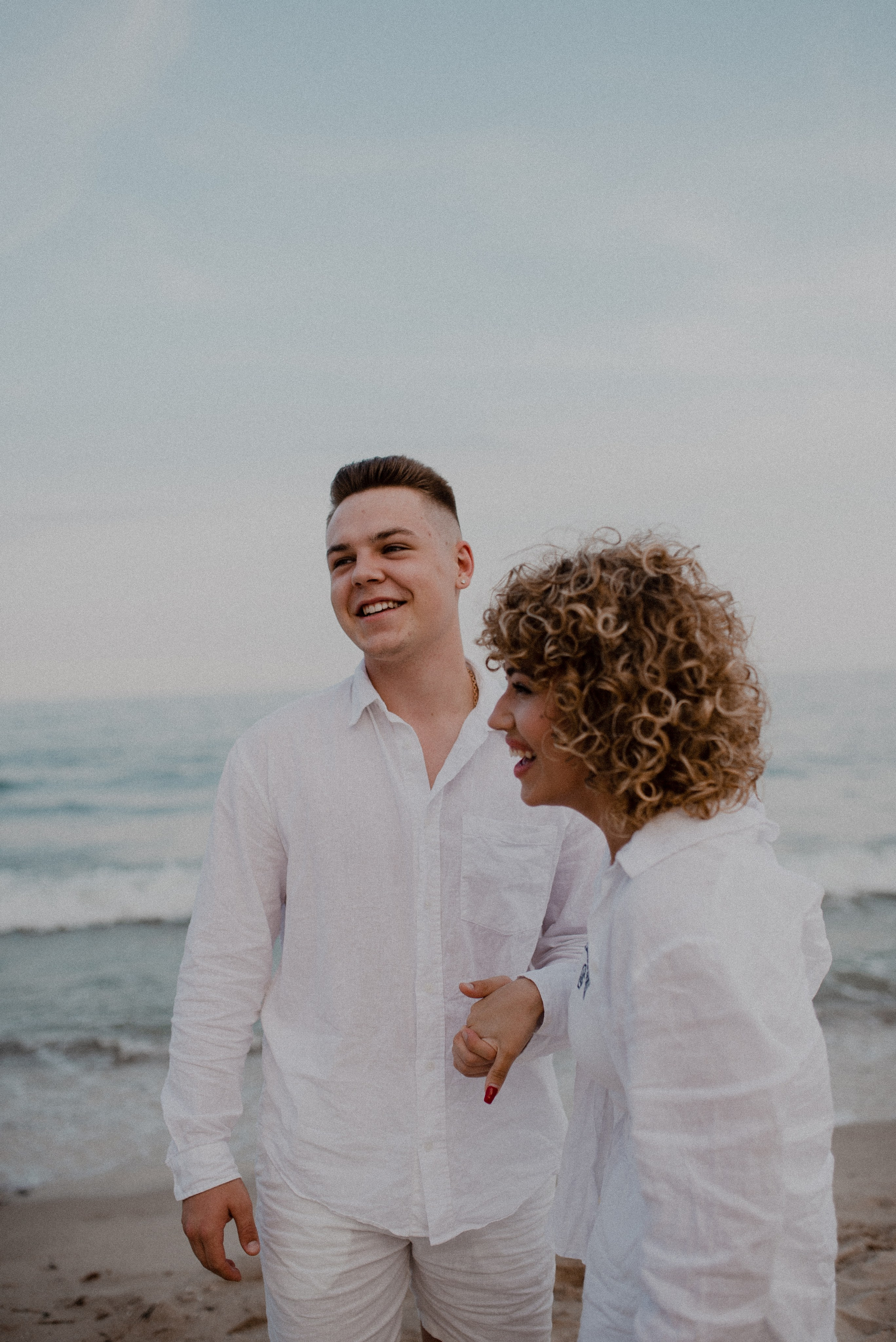 Фотосессия лавстори у моря Калининград. Семейная фотосессия Бутово Москва фотограф Алина Морщагина