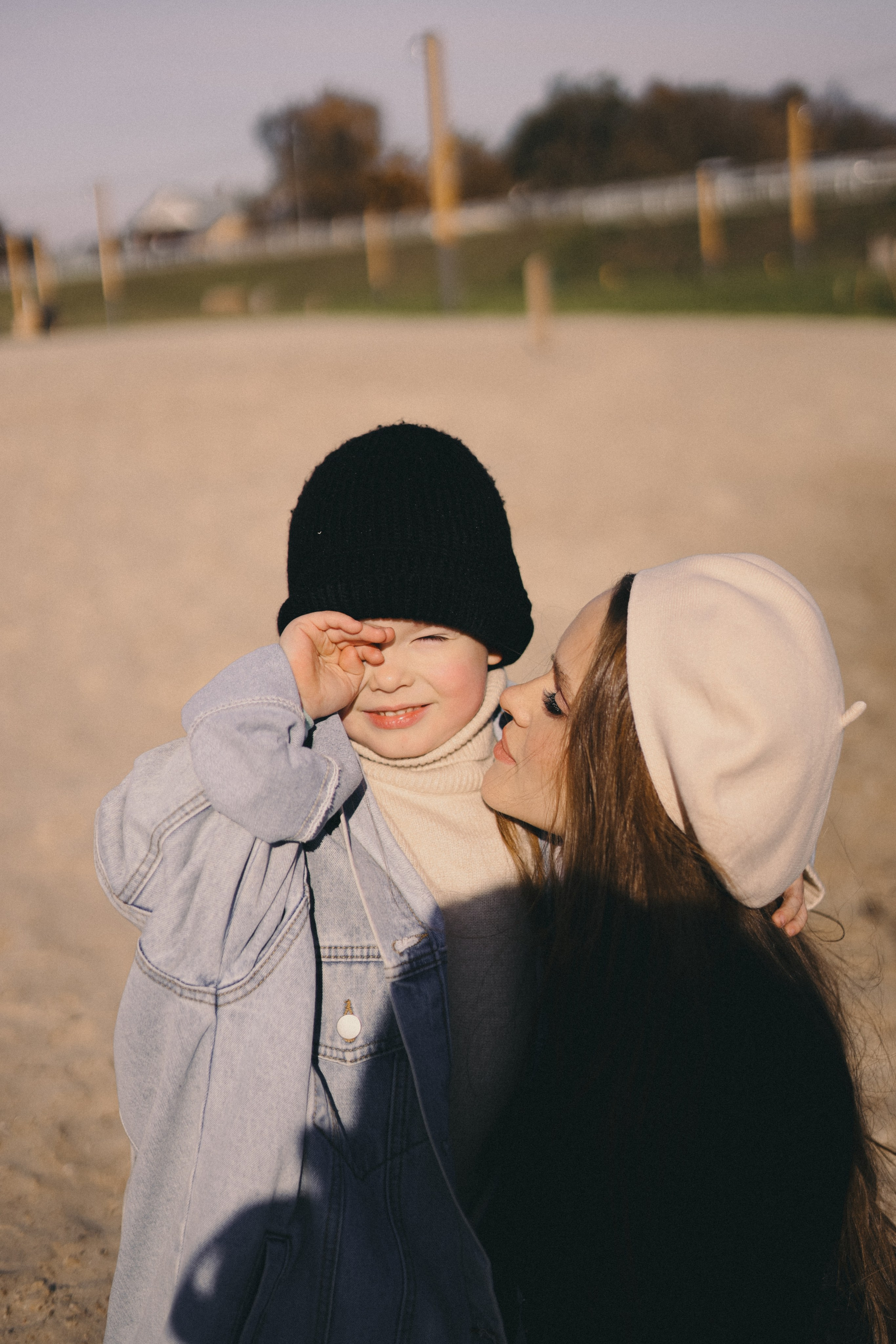 Игнат и его мама. Фотограф Мария Лаенко