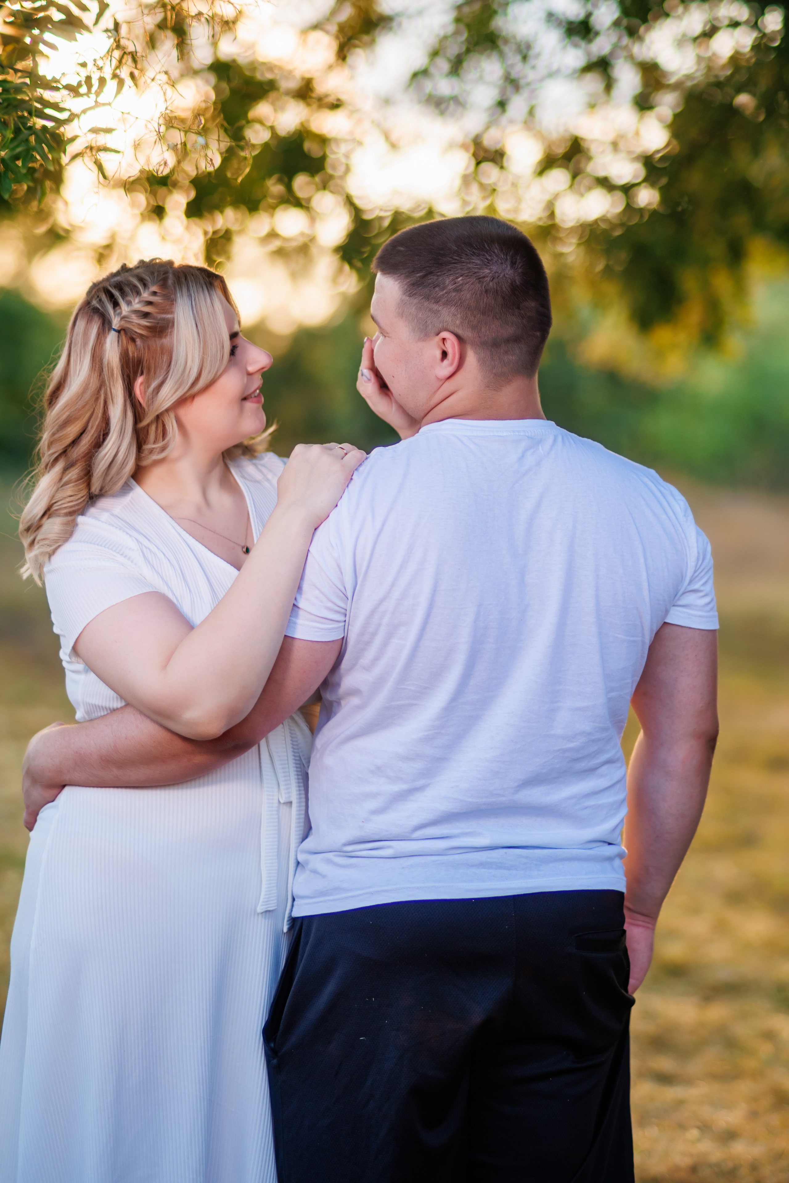Прогулка на природе. Свадебный и семейный фотограф в Армавире