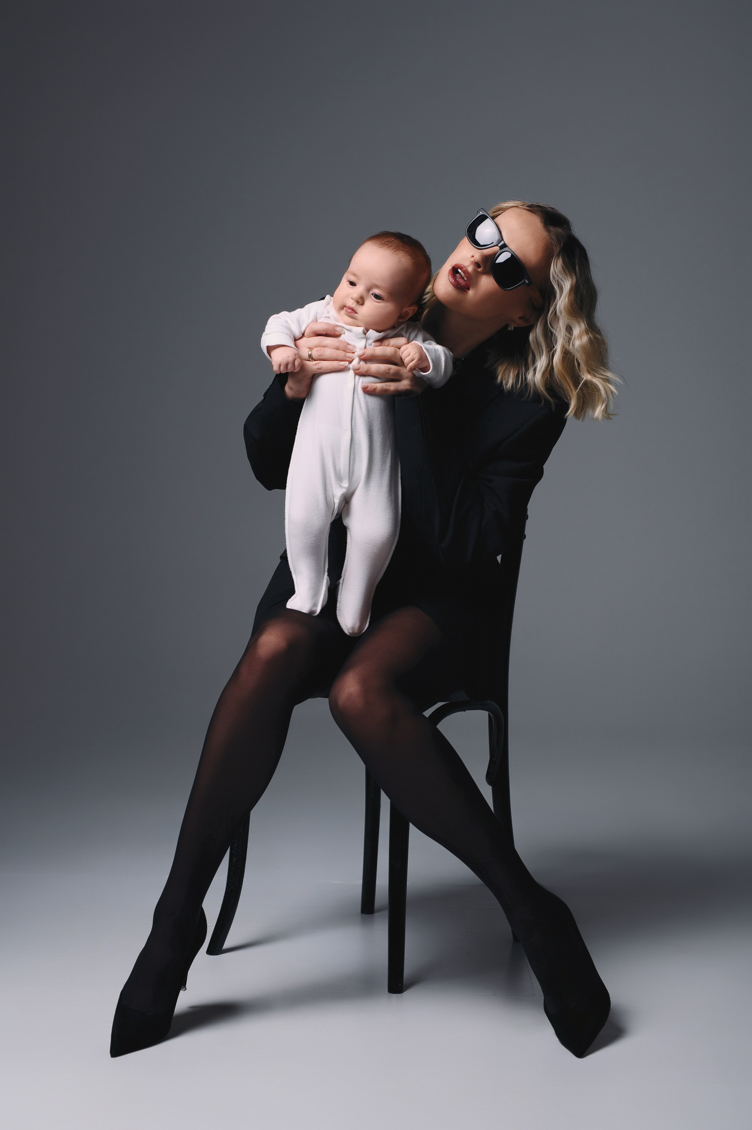 Портретная студийная фотосессия. НЬЮБОРН ФОТОСЕССИИ, БЕРЕМЕННОСТЬ, ПОРТРЕТНЫЕ СЕМЕЙНЫЕ ФОТОСЕССИИ  Ногинск Москва ОЛЬГА ВОГЕЛЬ