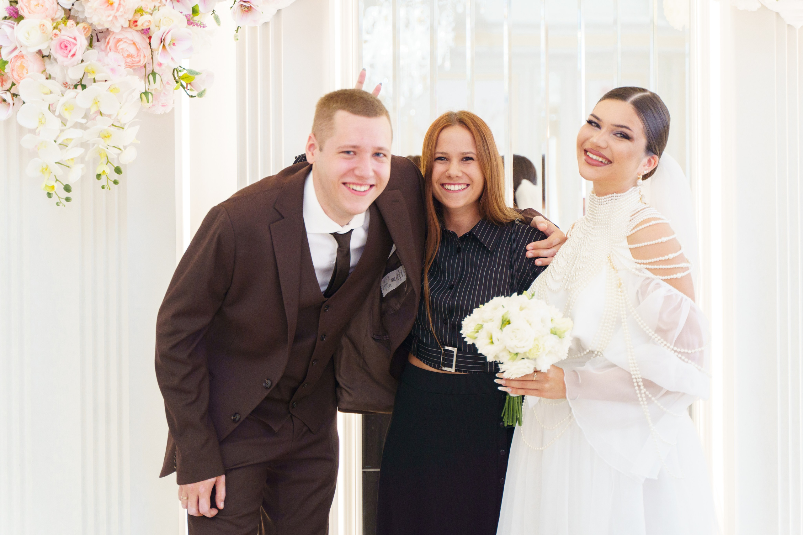 Камерная регистрация в ЗАГСе Приморского района г. Санкт-Петербург. Professional photoartist in St. Petersburg (wedding, reportage, portrait, model book, love story) Alexander Shvedov