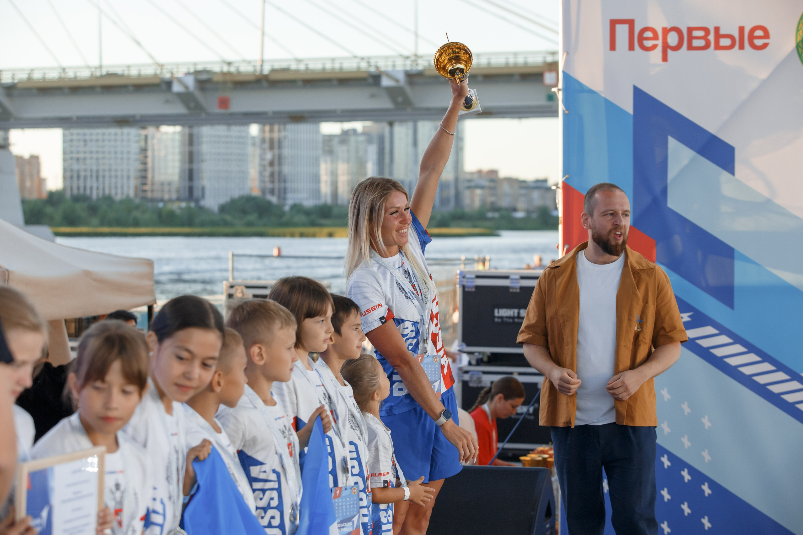 Вызов первых. Главная