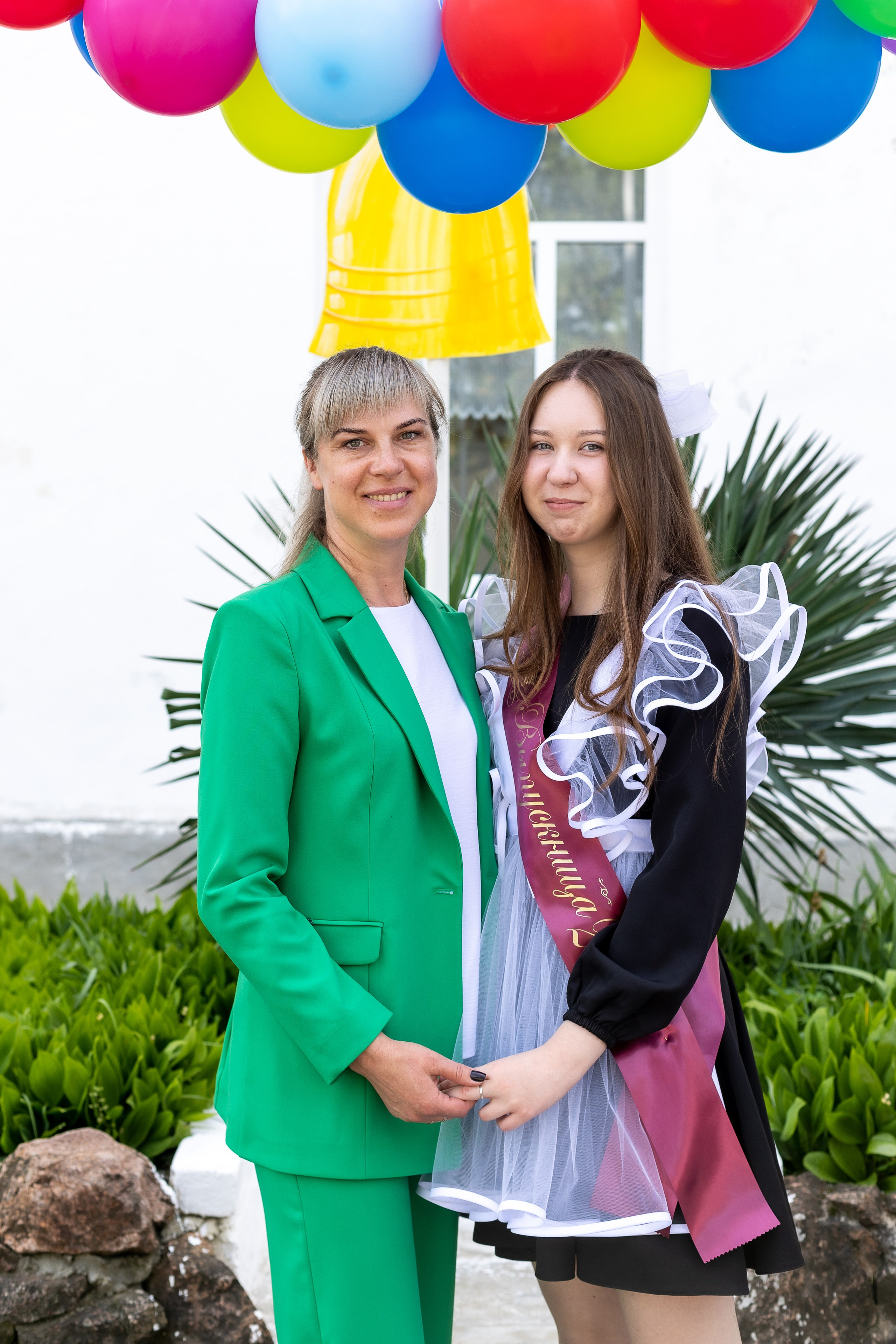 Последний звонок. Выпускные альбомы Майкоп, Краснодар Елена Золотарева